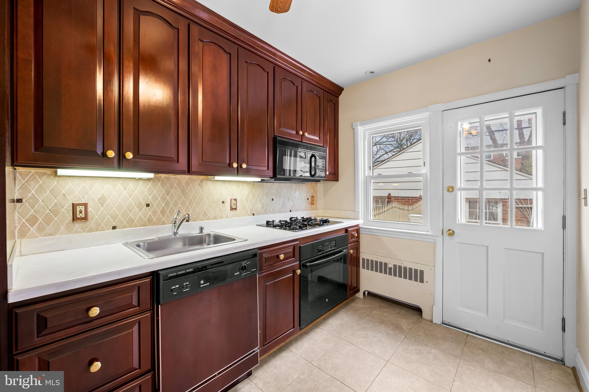 RODGERS FORGE - Residential