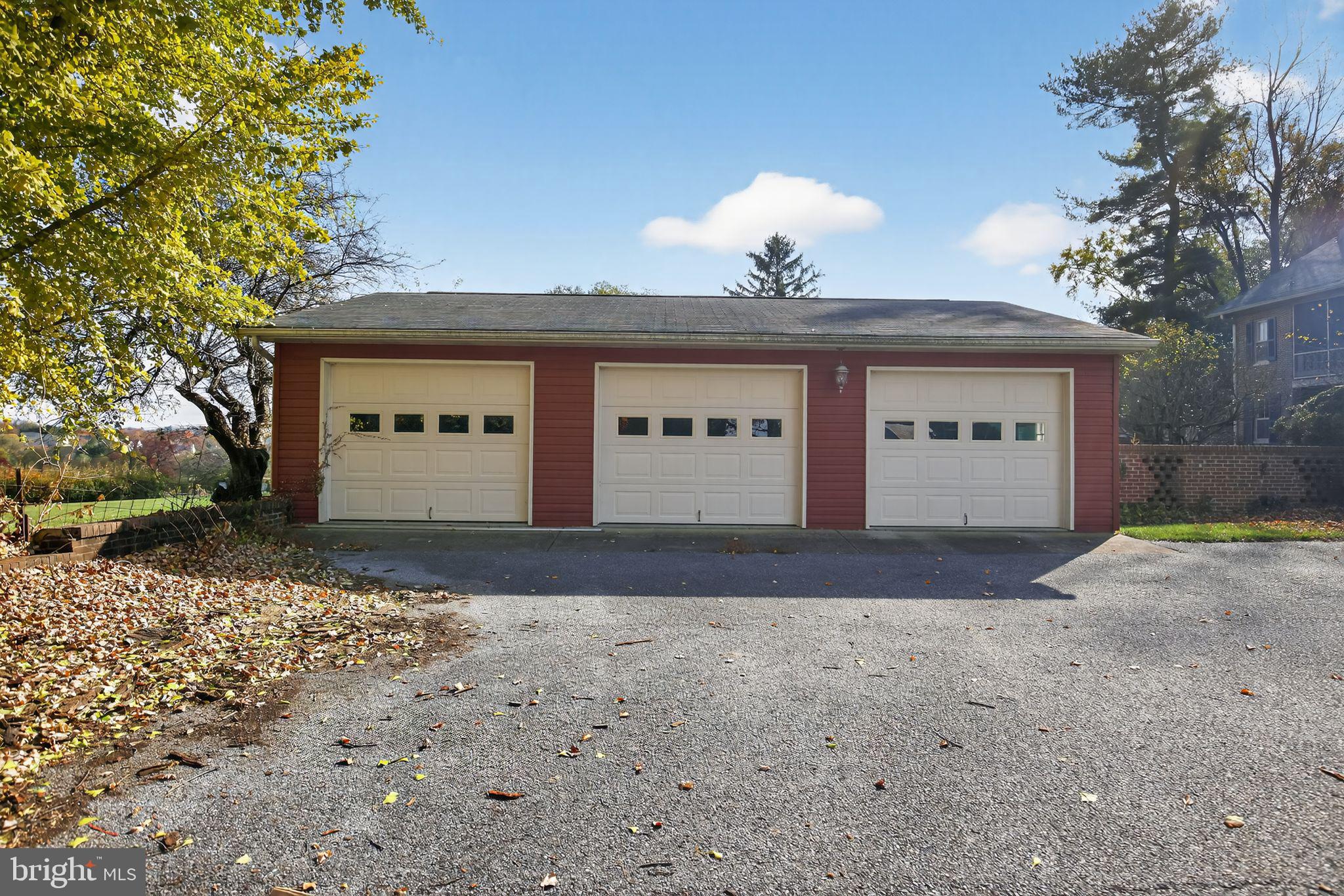 AVONDALE - Residential