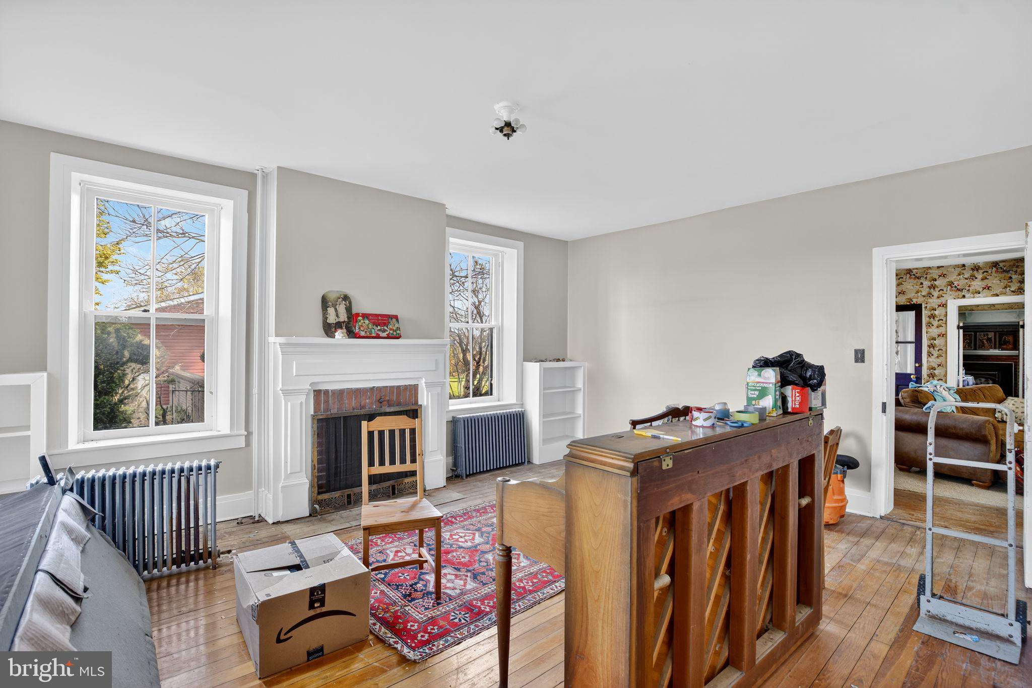 AVONDALE - Residential