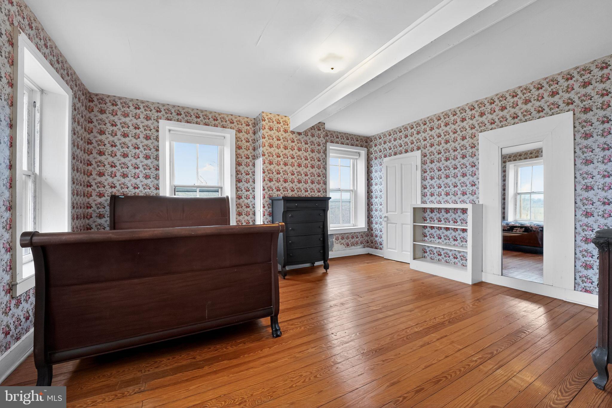 AVONDALE - Residential