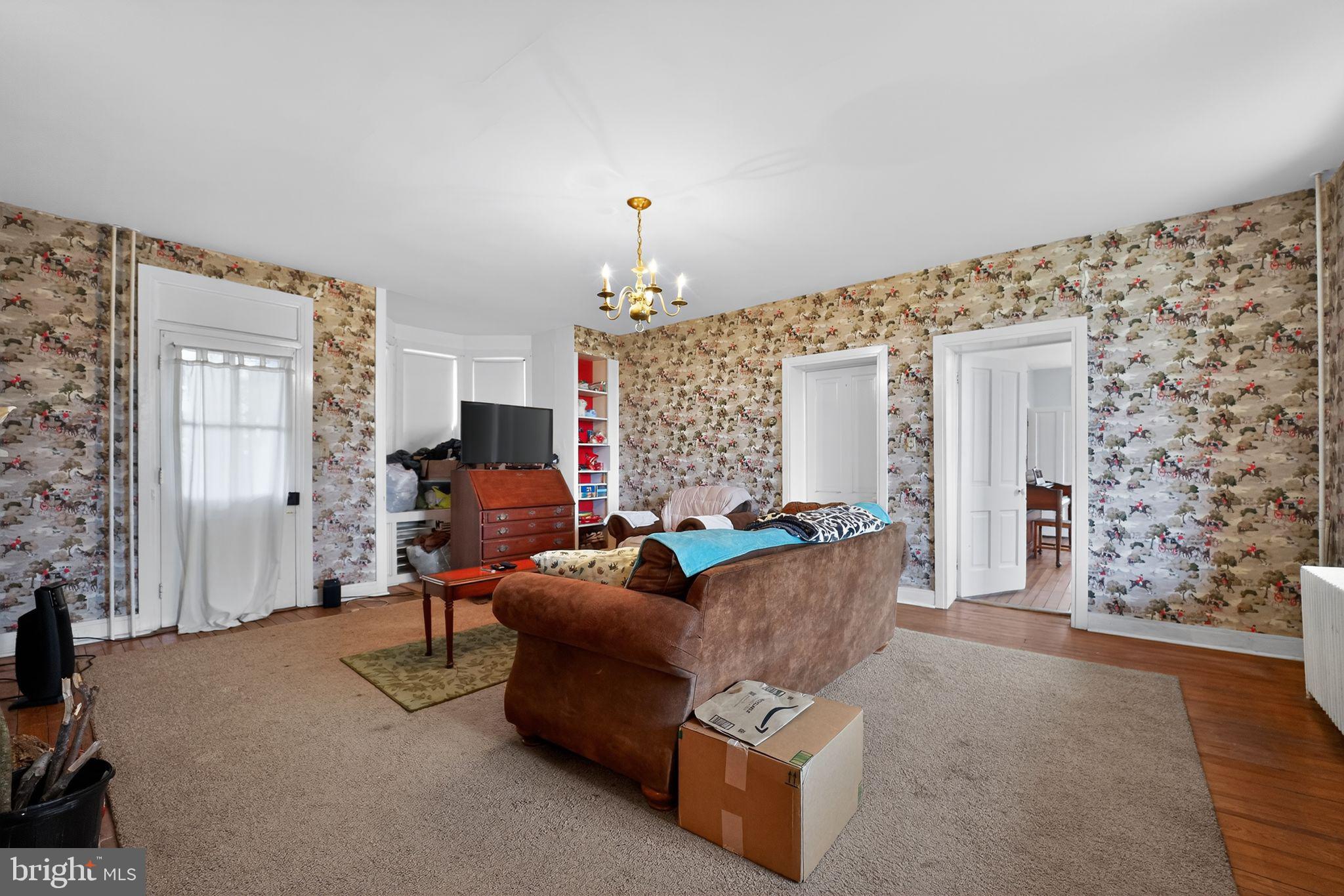 AVONDALE - Residential