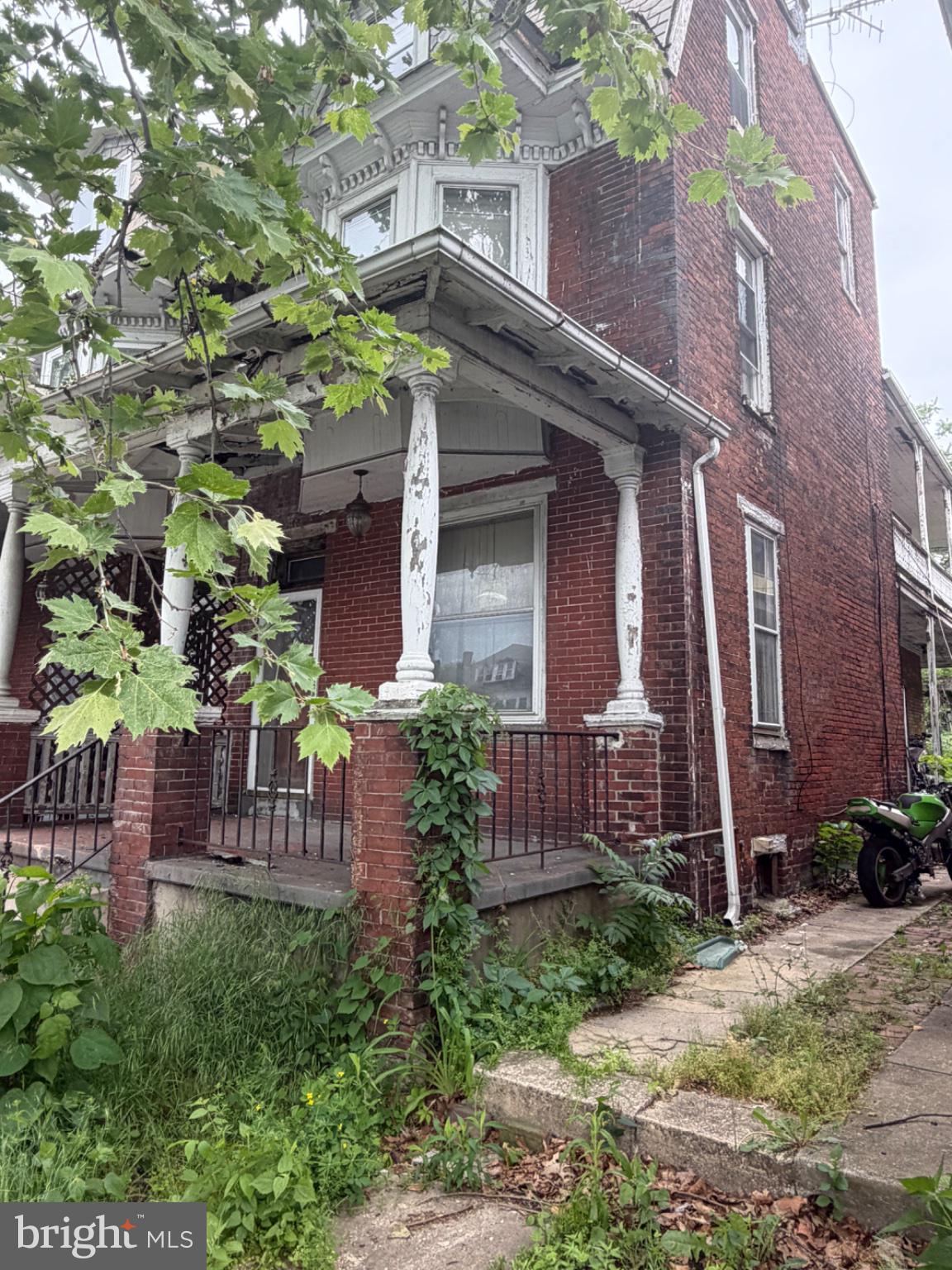 1824 STATE STREET