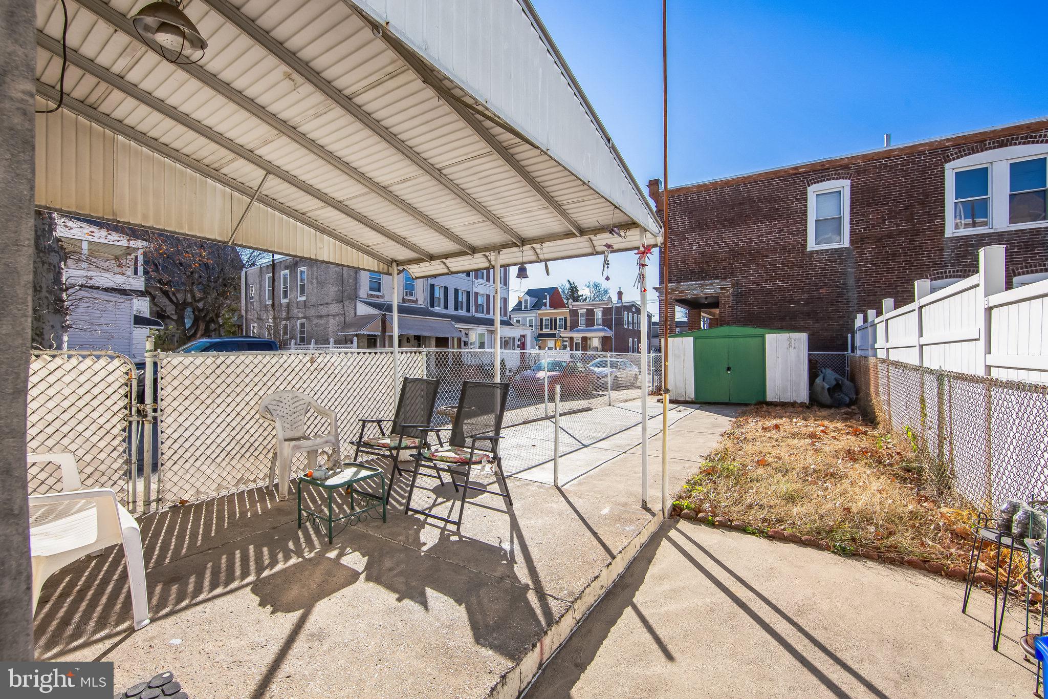 BRIDESBURG - Residential