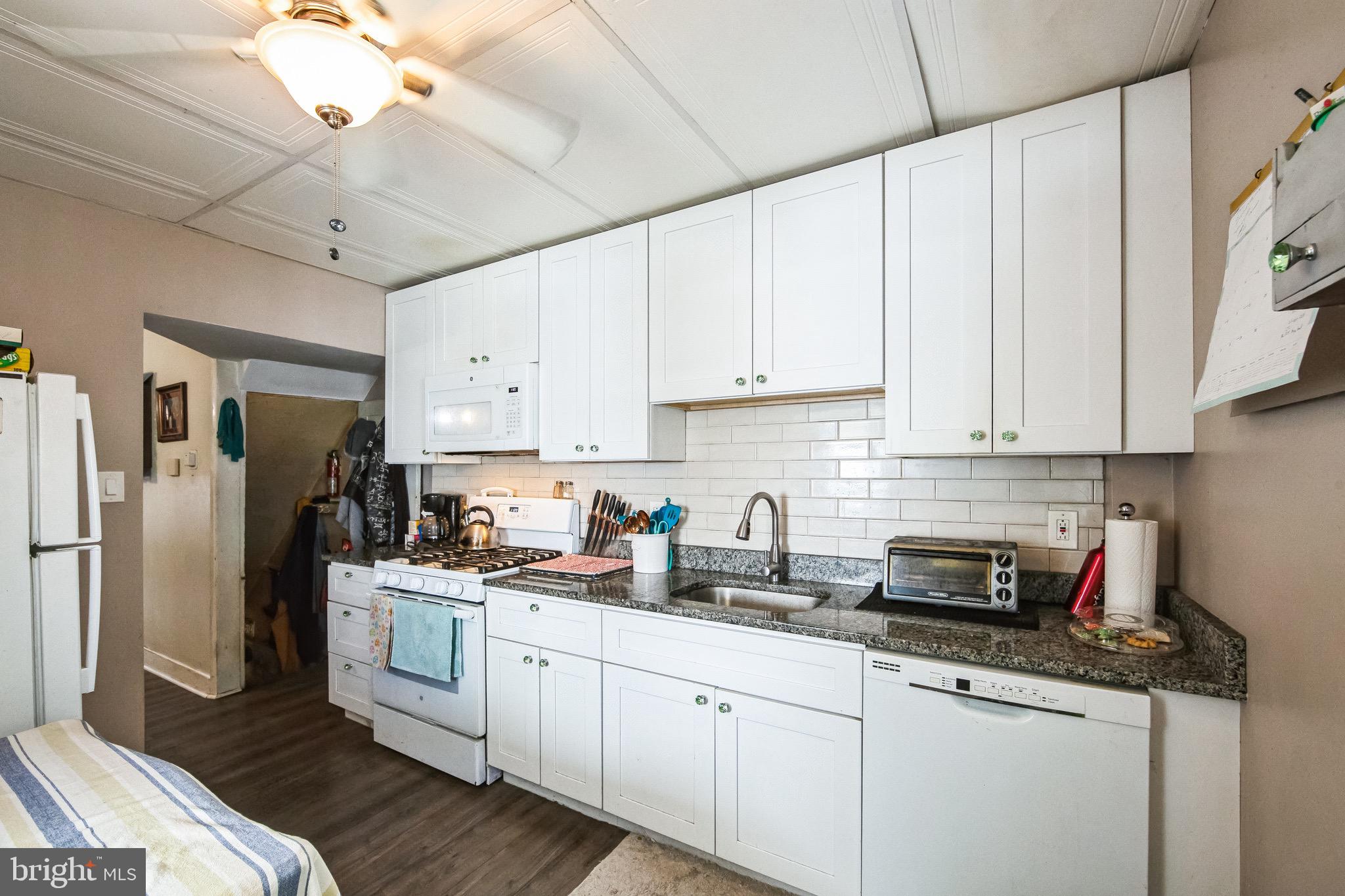 BRIDESBURG - Residential