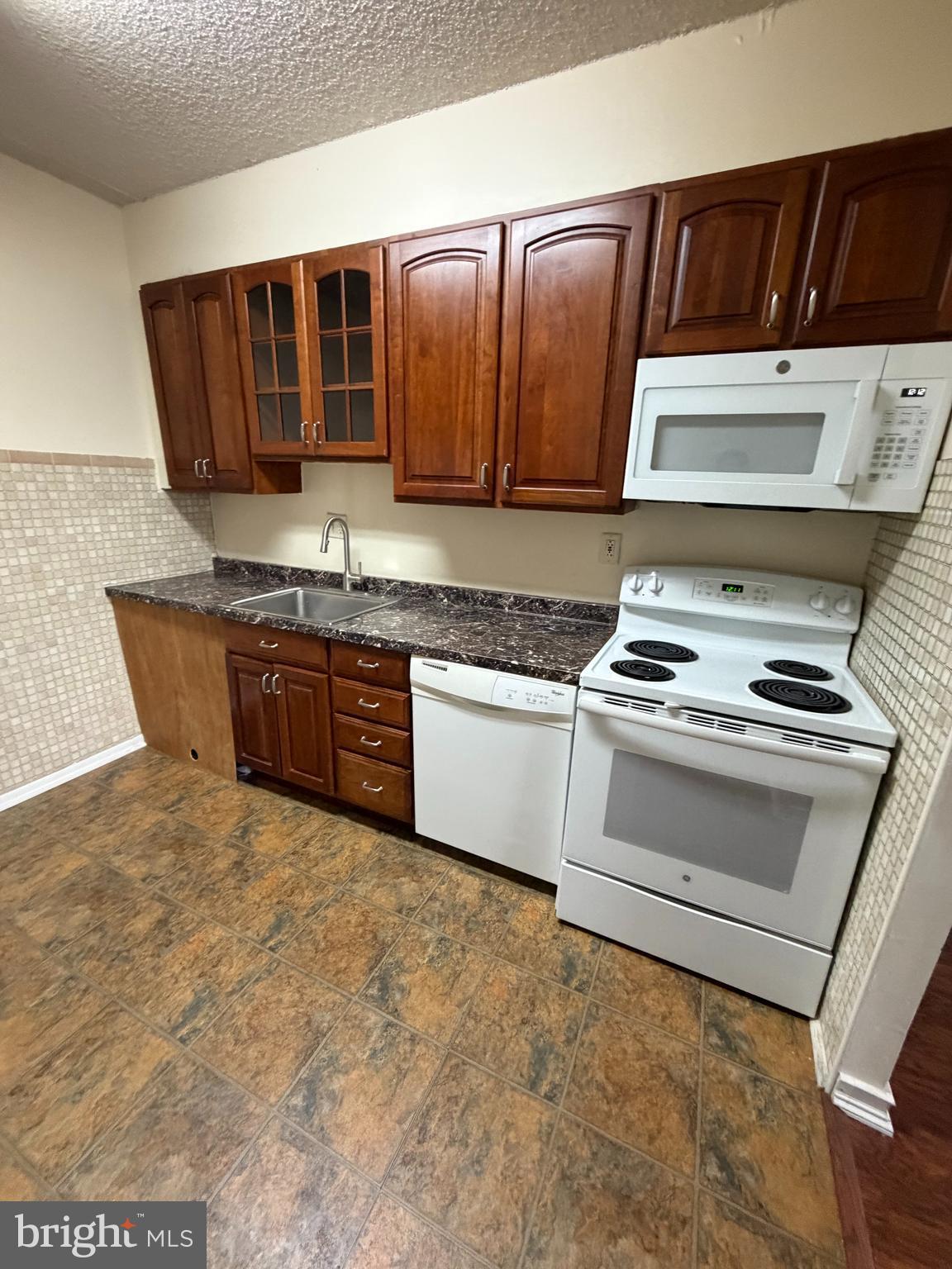 HAVERFORD HILL - Residential Lease