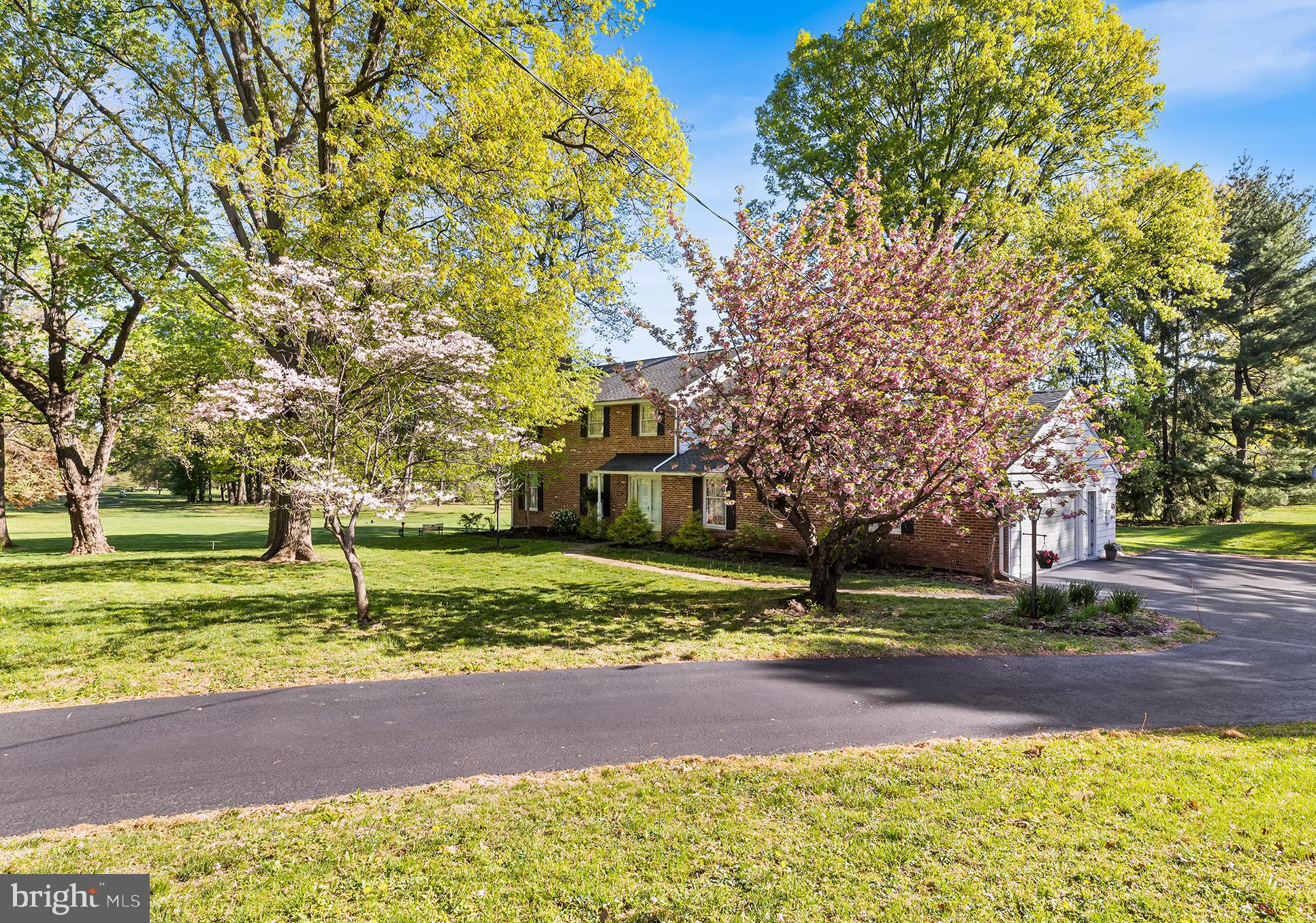 GLENHARDIE - Residential