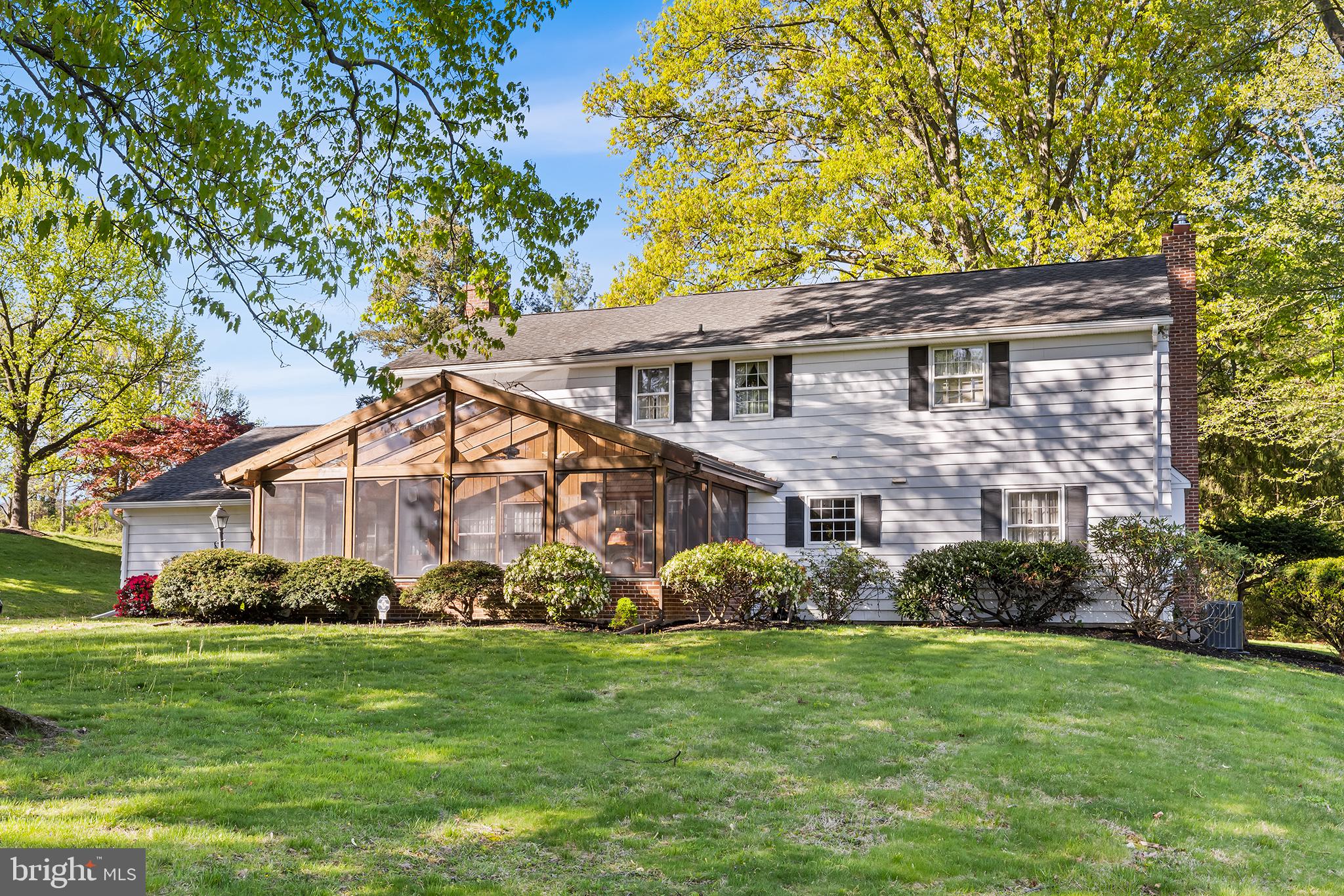 GLENHARDIE - Residential
