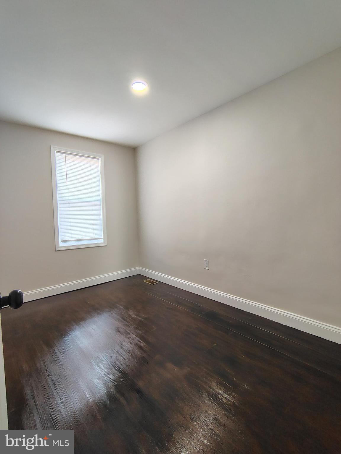 ROSEMONT - Residential Lease