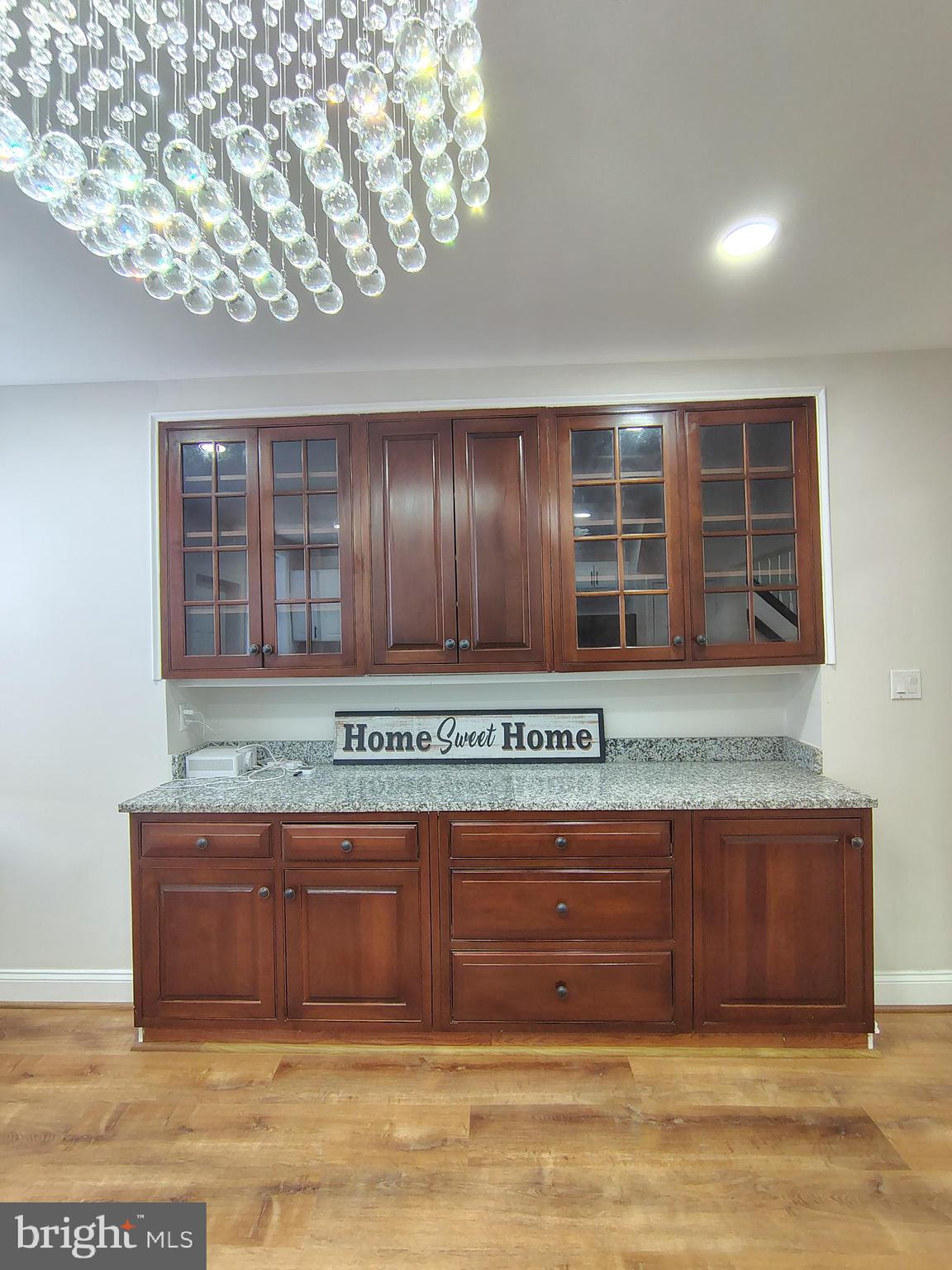 ROSEMONT - Residential Lease