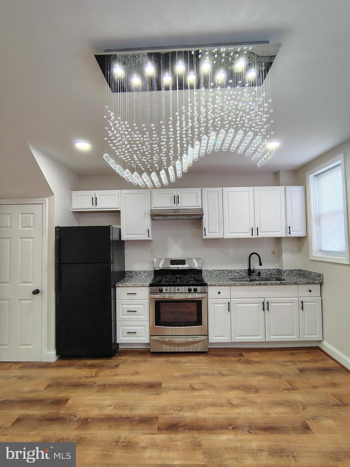 ROSEMONT - Residential Lease