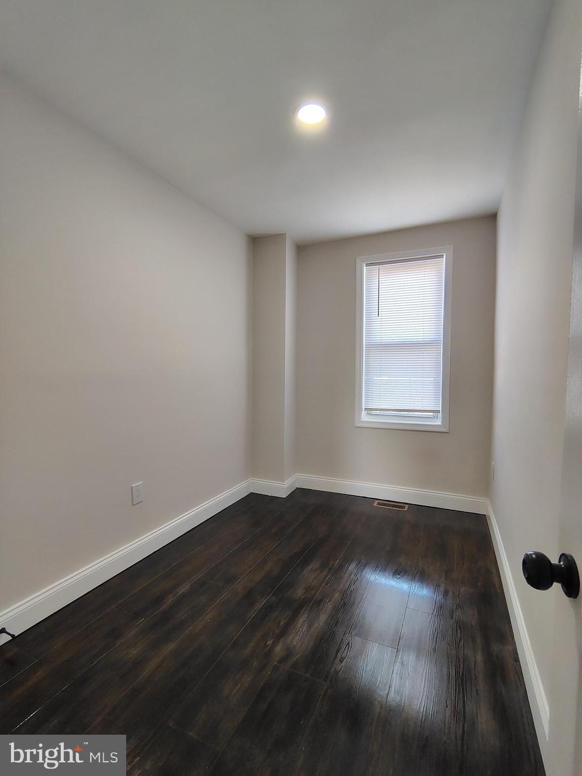 ROSEMONT - Residential Lease