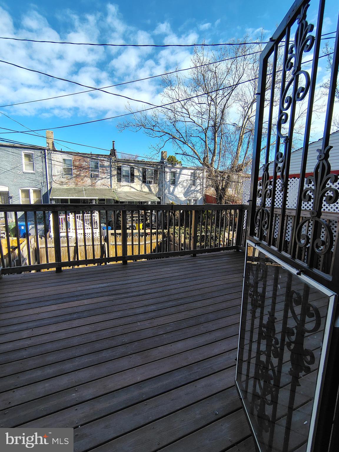 ROSEMONT - Residential Lease