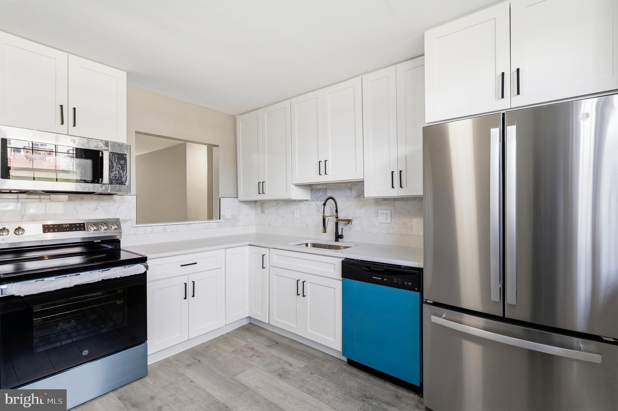 CIPRIANO SPRINGS CONDO - Residential