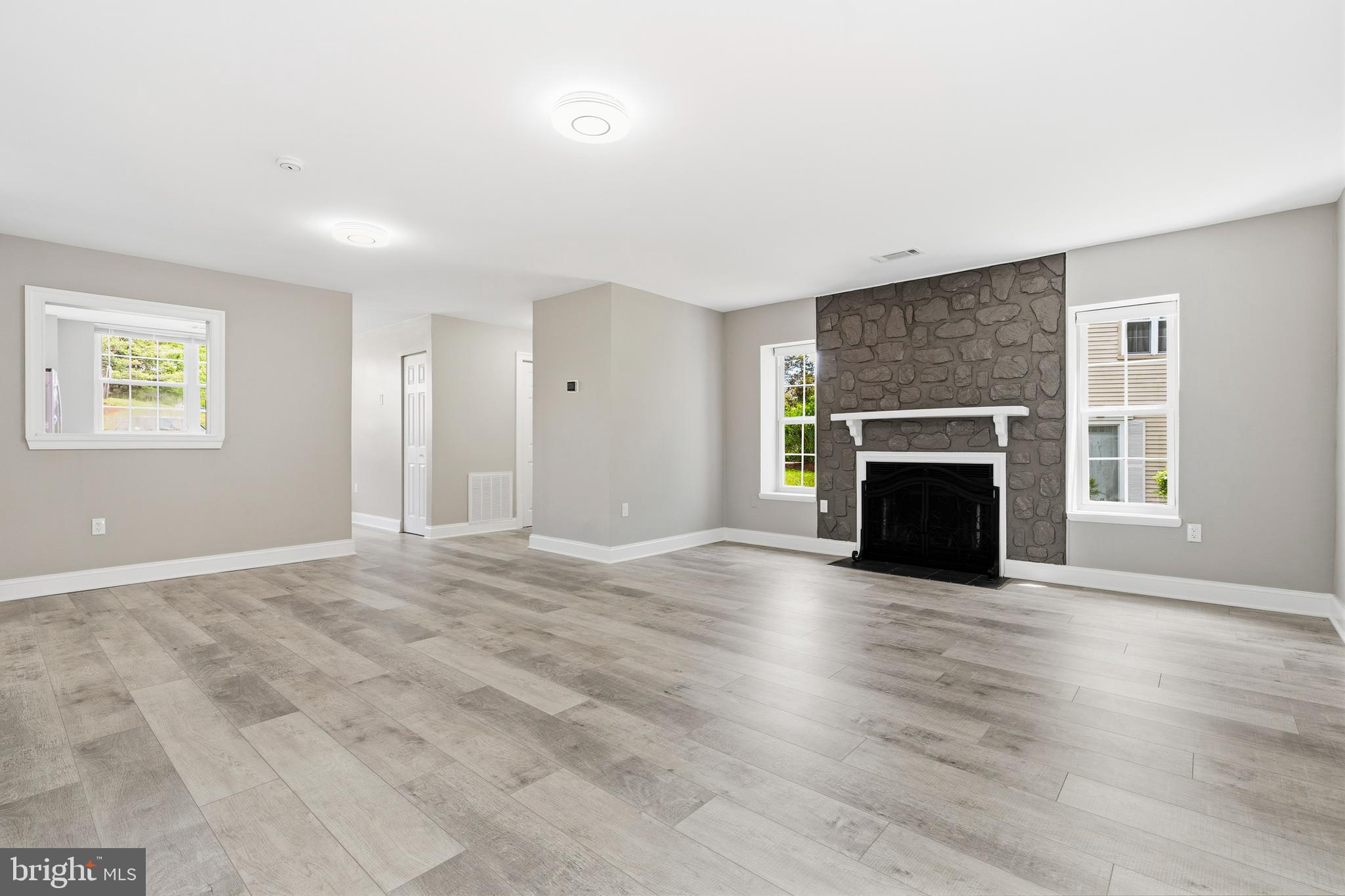 CIPRIANO SPRINGS CONDO - Residential