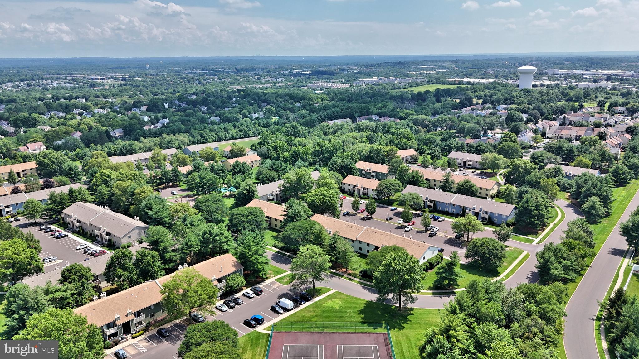WOOD HOLLOW - Residential