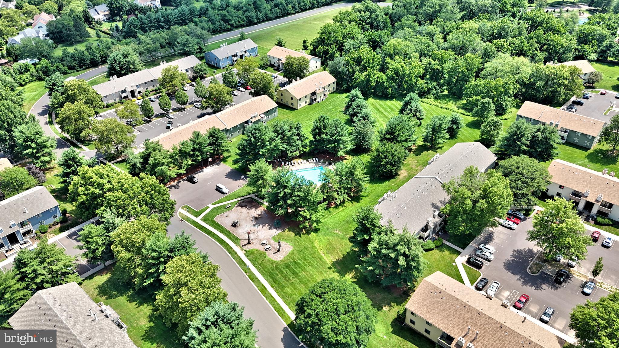 WOOD HOLLOW - Residential