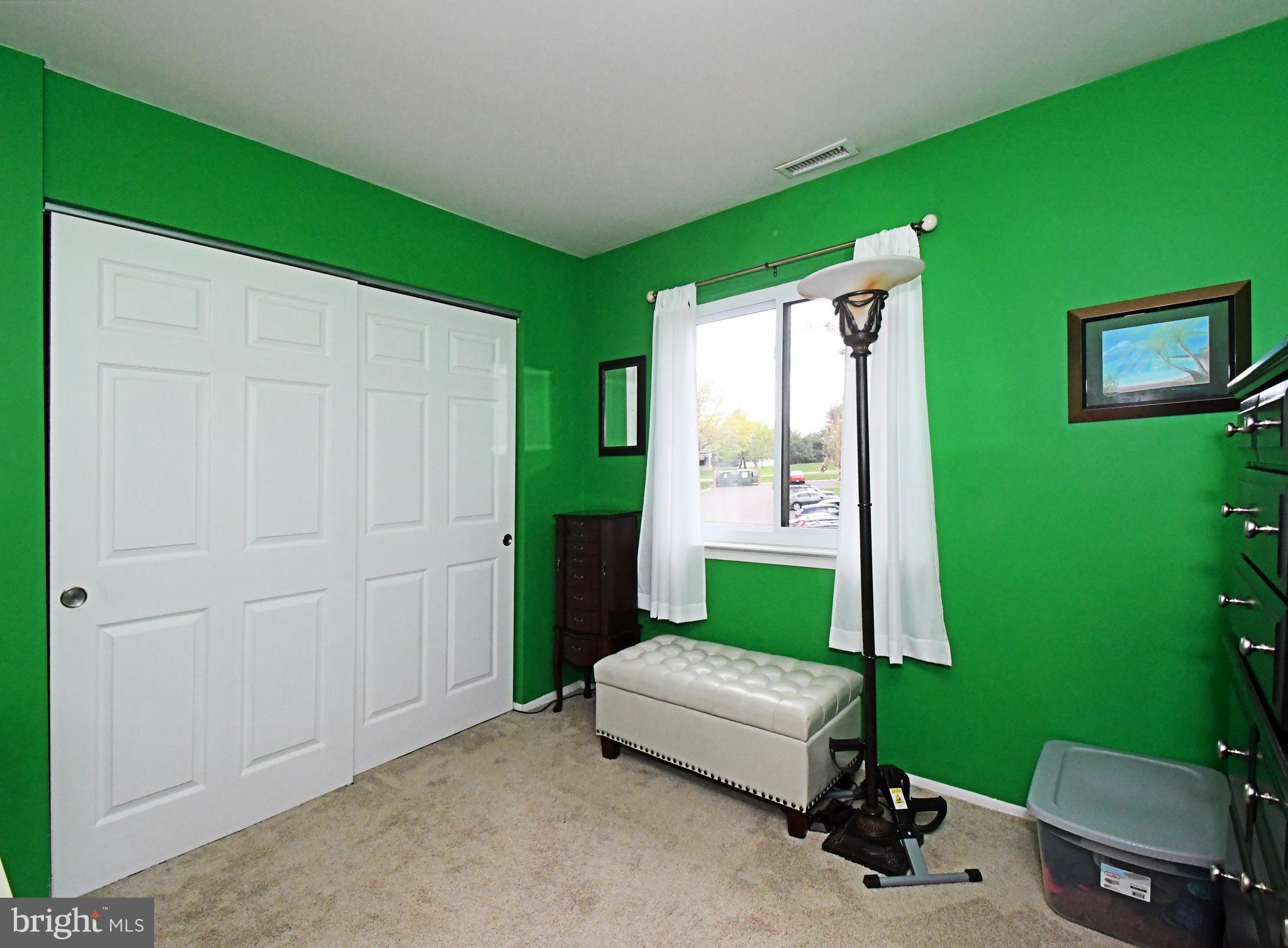 WOOD HOLLOW - Residential