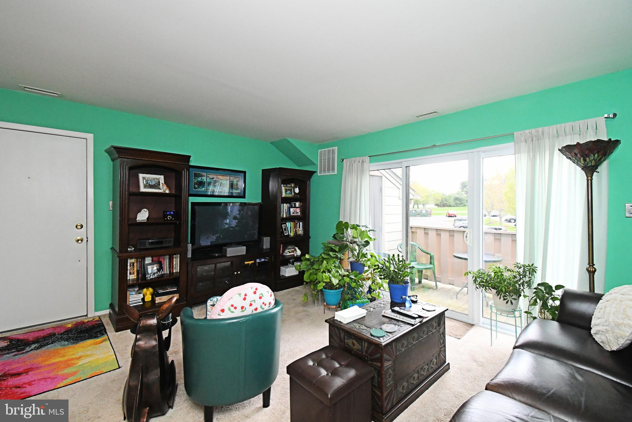 WOOD HOLLOW - Residential