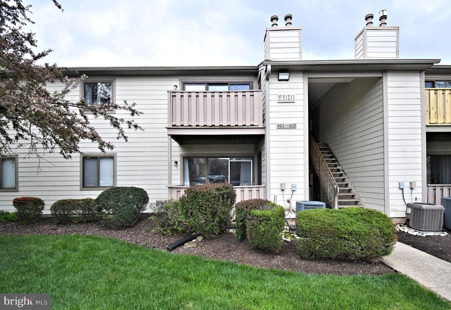 Super sweet 2nd floor condo in Wood Hollow in search of a new owner! The unit is clean and has been well maintained. Kitchen and bathrooms have been updated. Lovely balcony, Take this chance to live in Montgomery Township----one of the best areas in Montgomery County! Close and convenient to Rts 309, 463, 202, PA Turnpike, several Septa train stations, bus stops, Wegmans, Target, Trader Joe's, Whole Foods and so much more! Enjoy the beautiful community pool on warm summer days! Wonderful community that is well cared for and takes care of everything outside for you! No weekend lawn mowing or chores. Come and get this easy lifestyle!