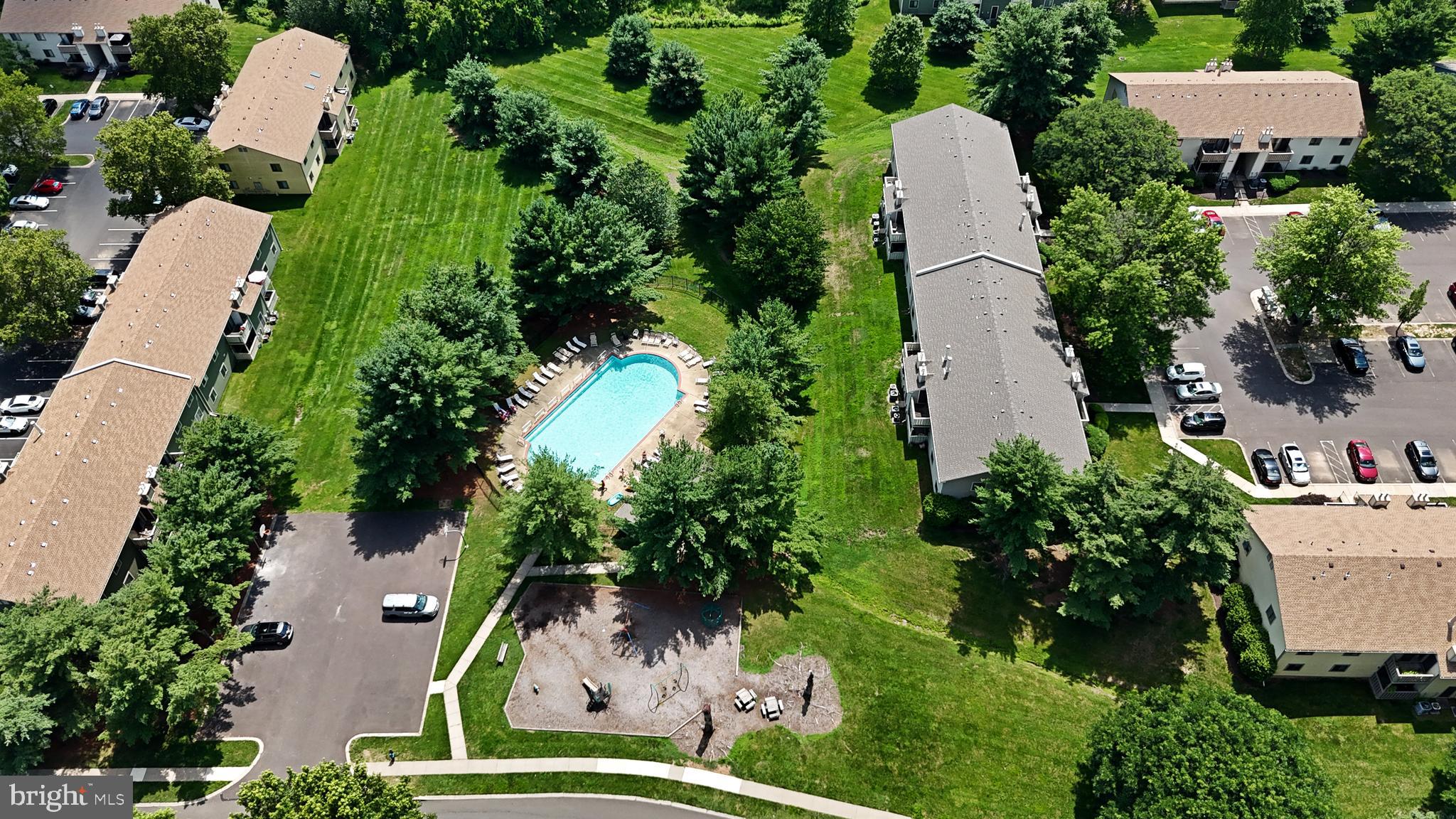 WOOD HOLLOW - Residential