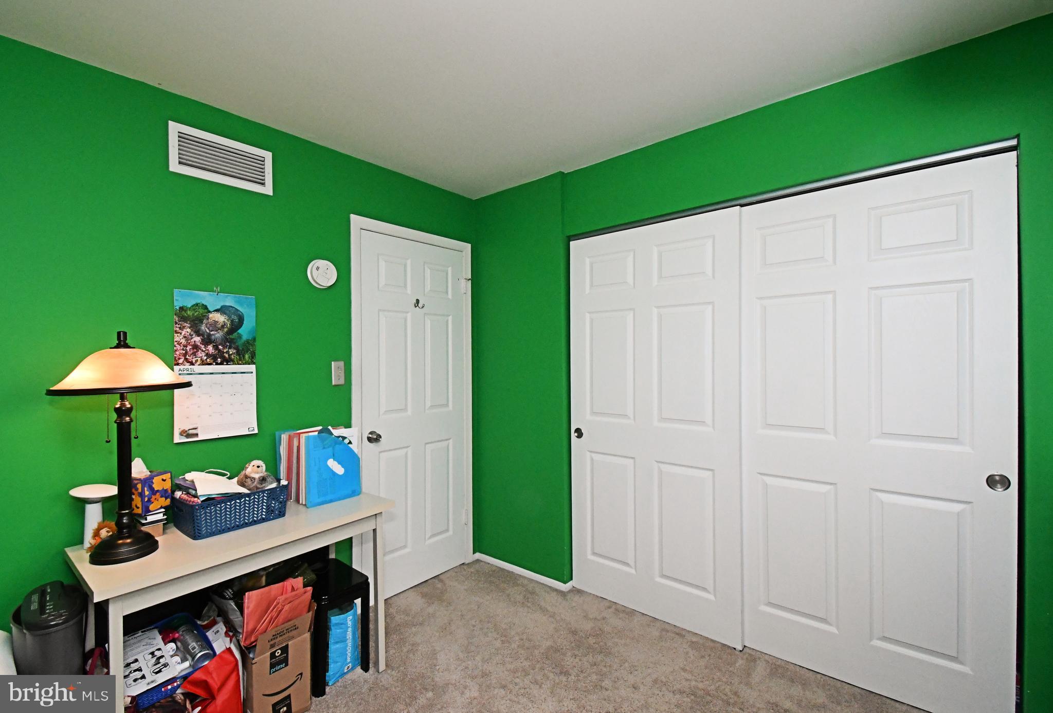 WOOD HOLLOW - Residential