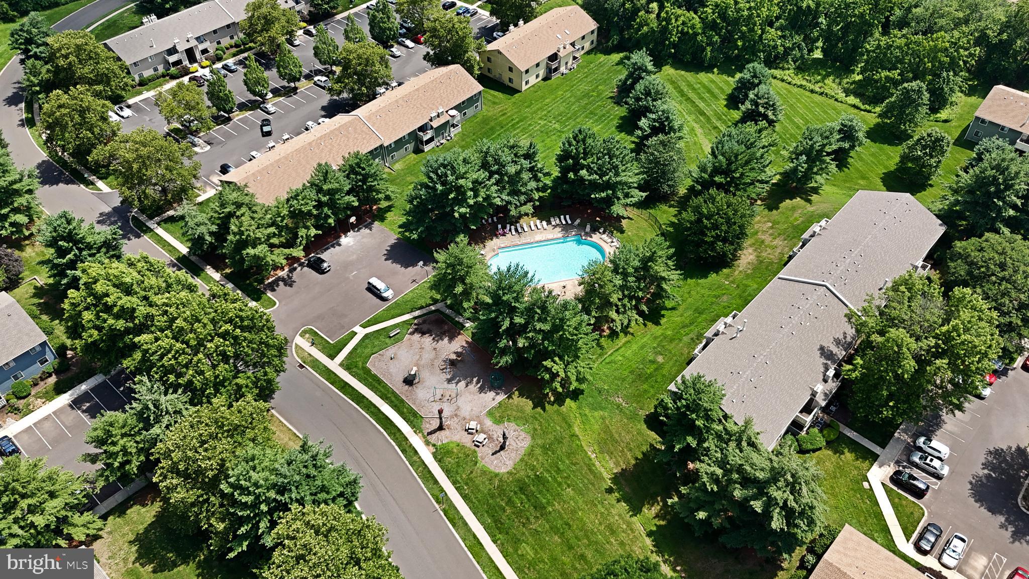 WOOD HOLLOW - Residential