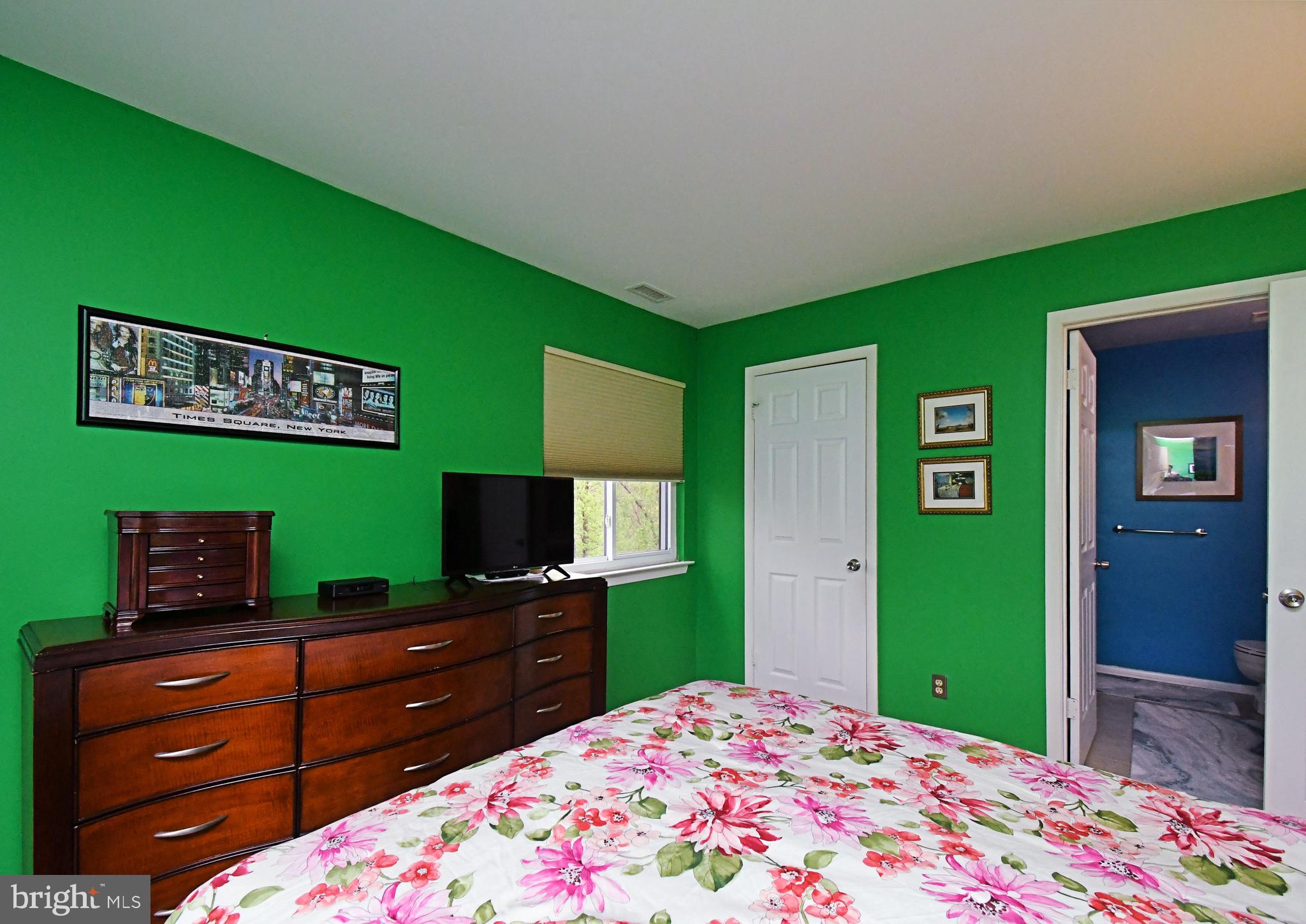 WOOD HOLLOW - Residential