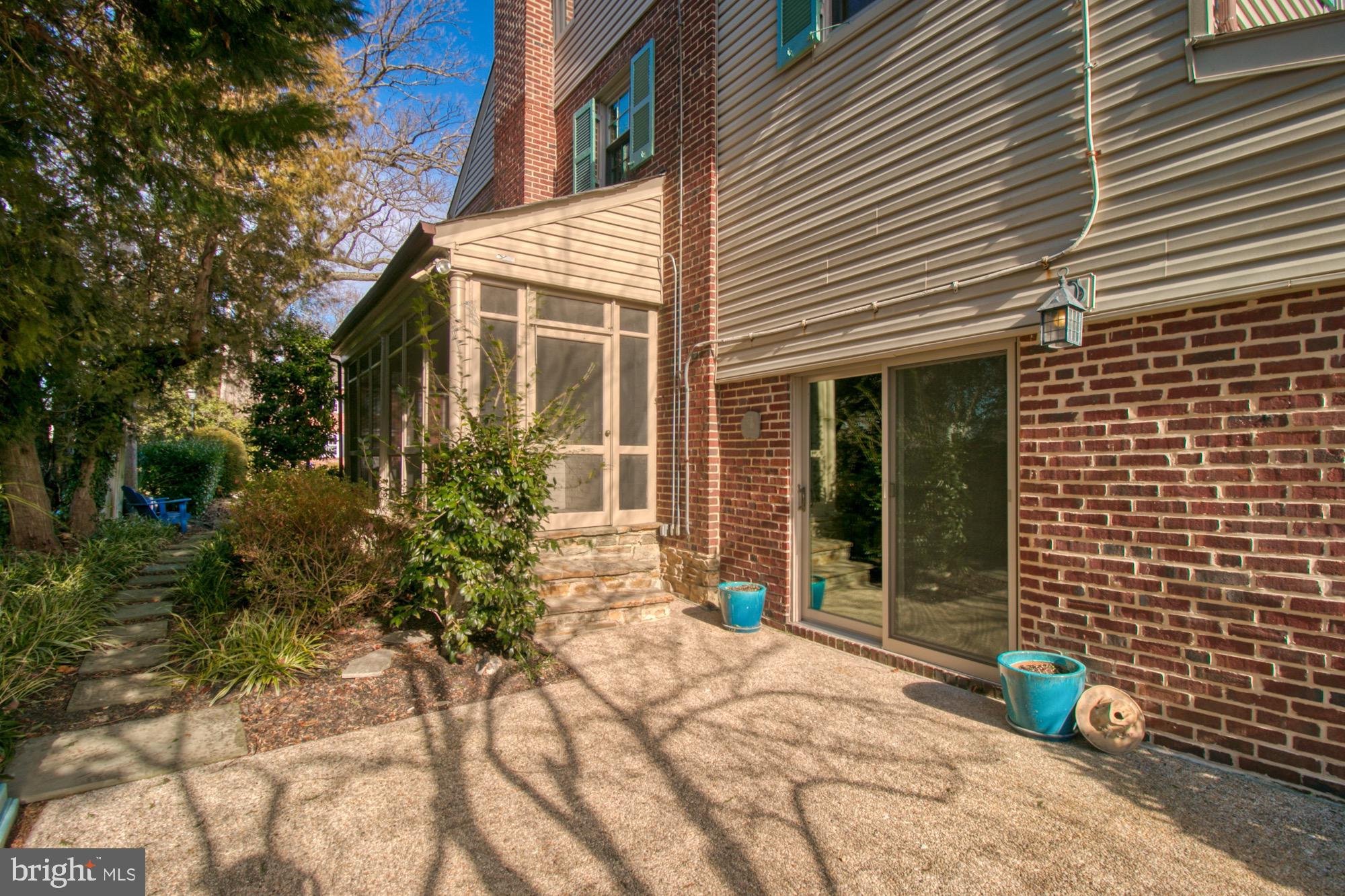 STONELEIGH - Residential