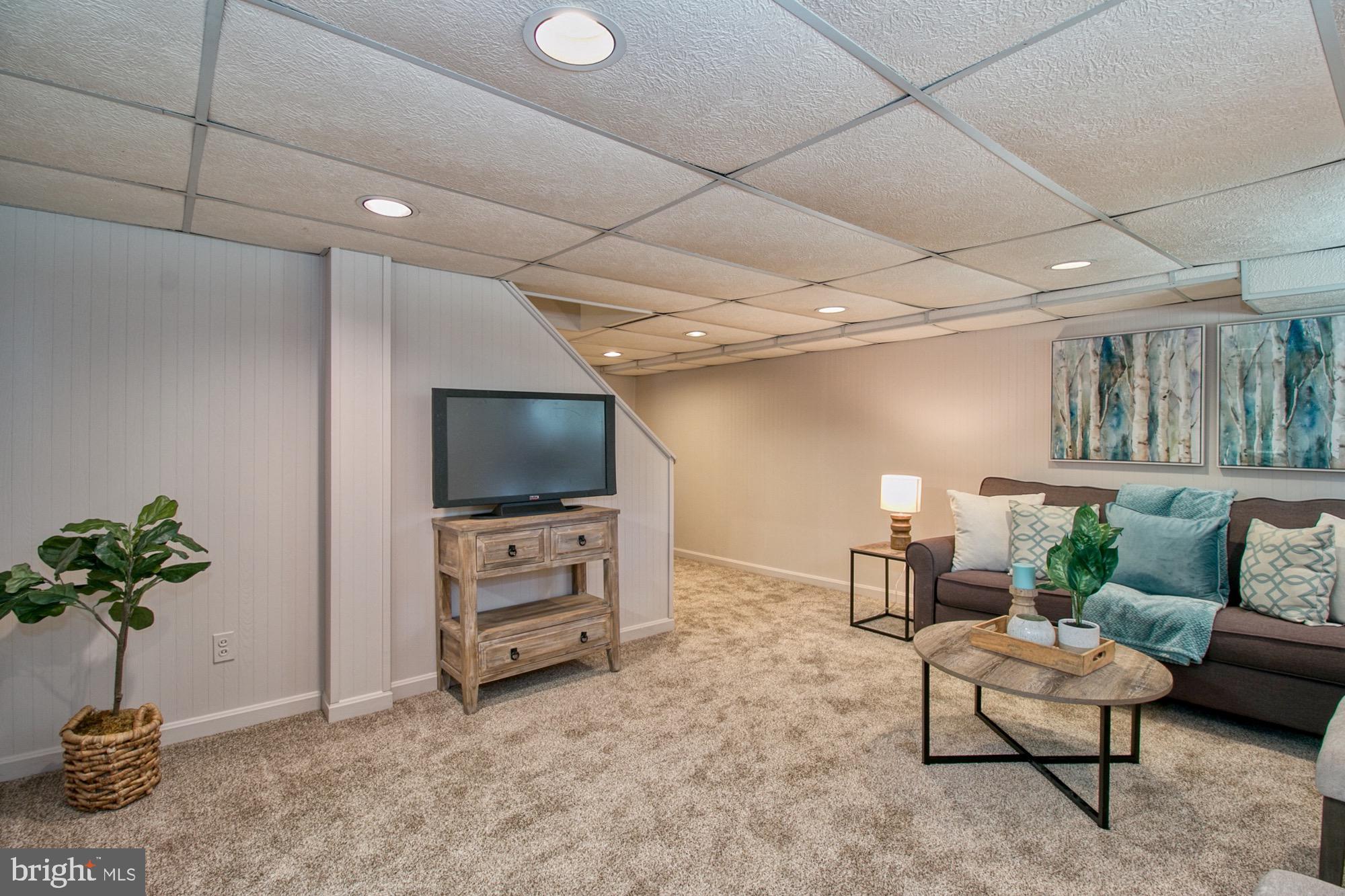 STONELEIGH - Residential