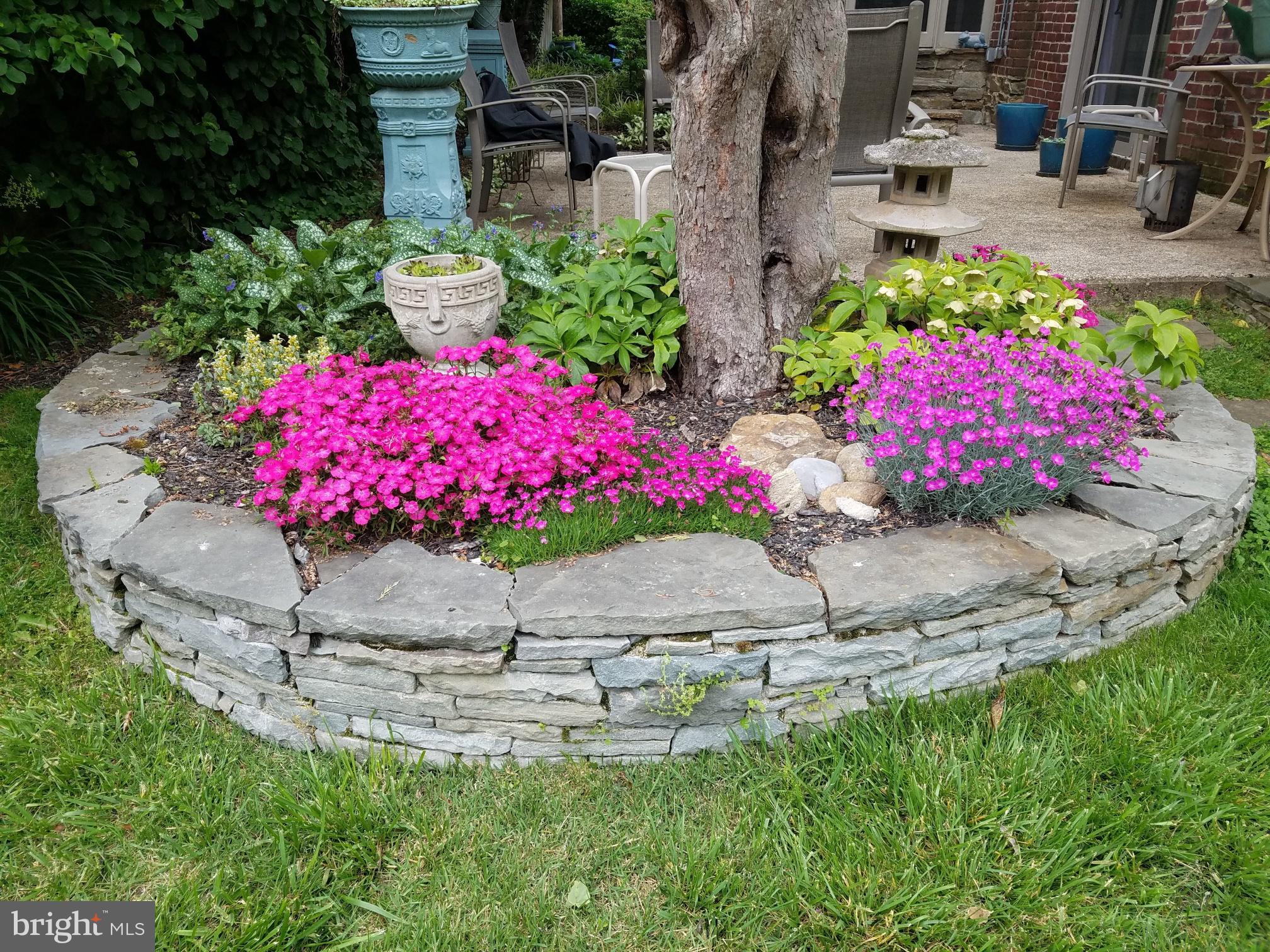 STONELEIGH - Residential