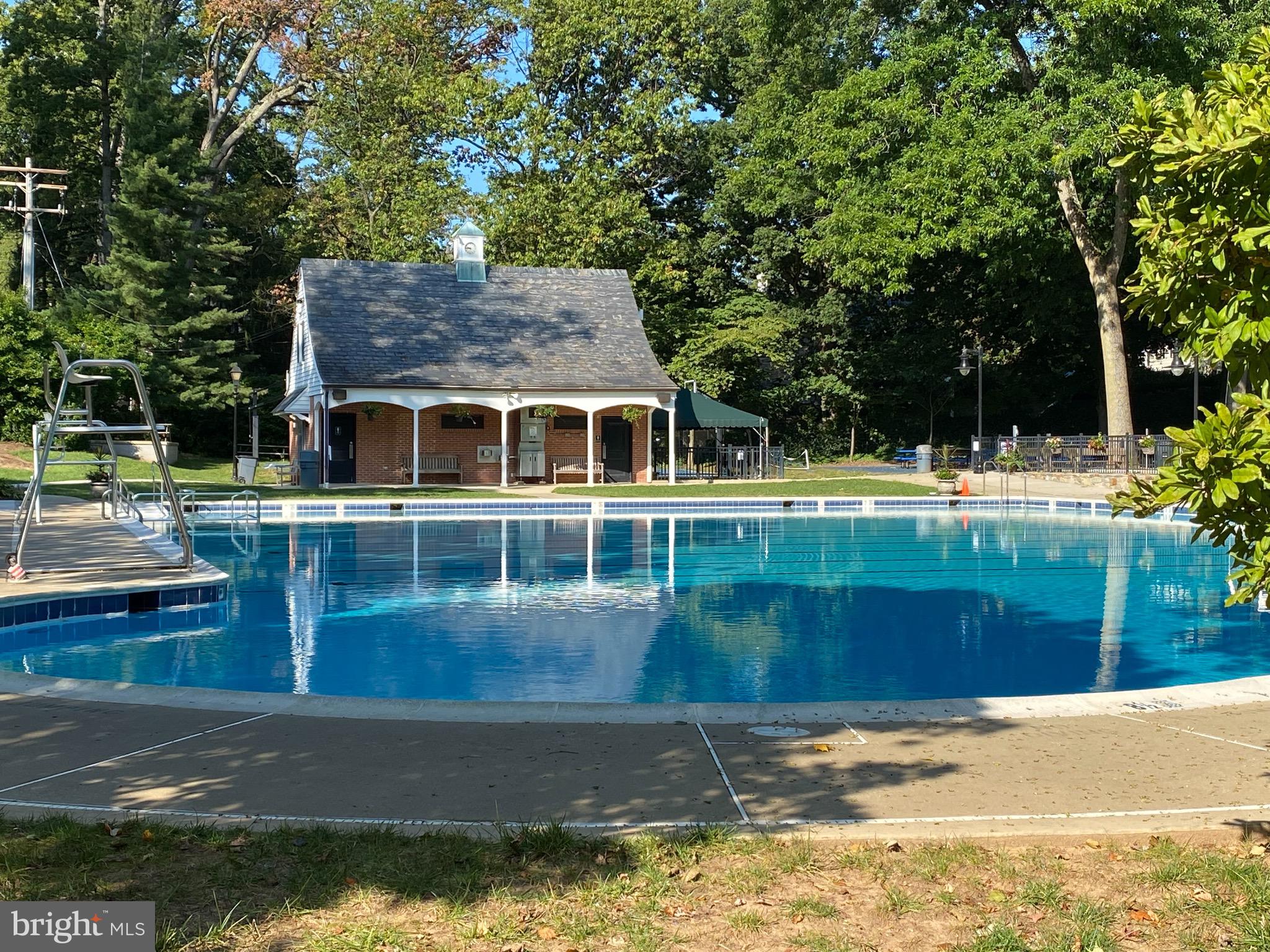 STONELEIGH - Residential