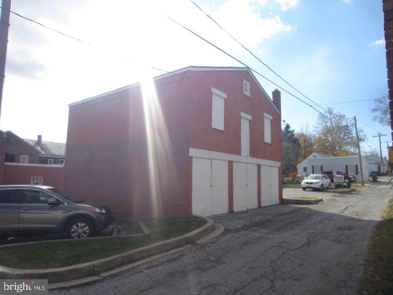28 LIBERTY STREET G4