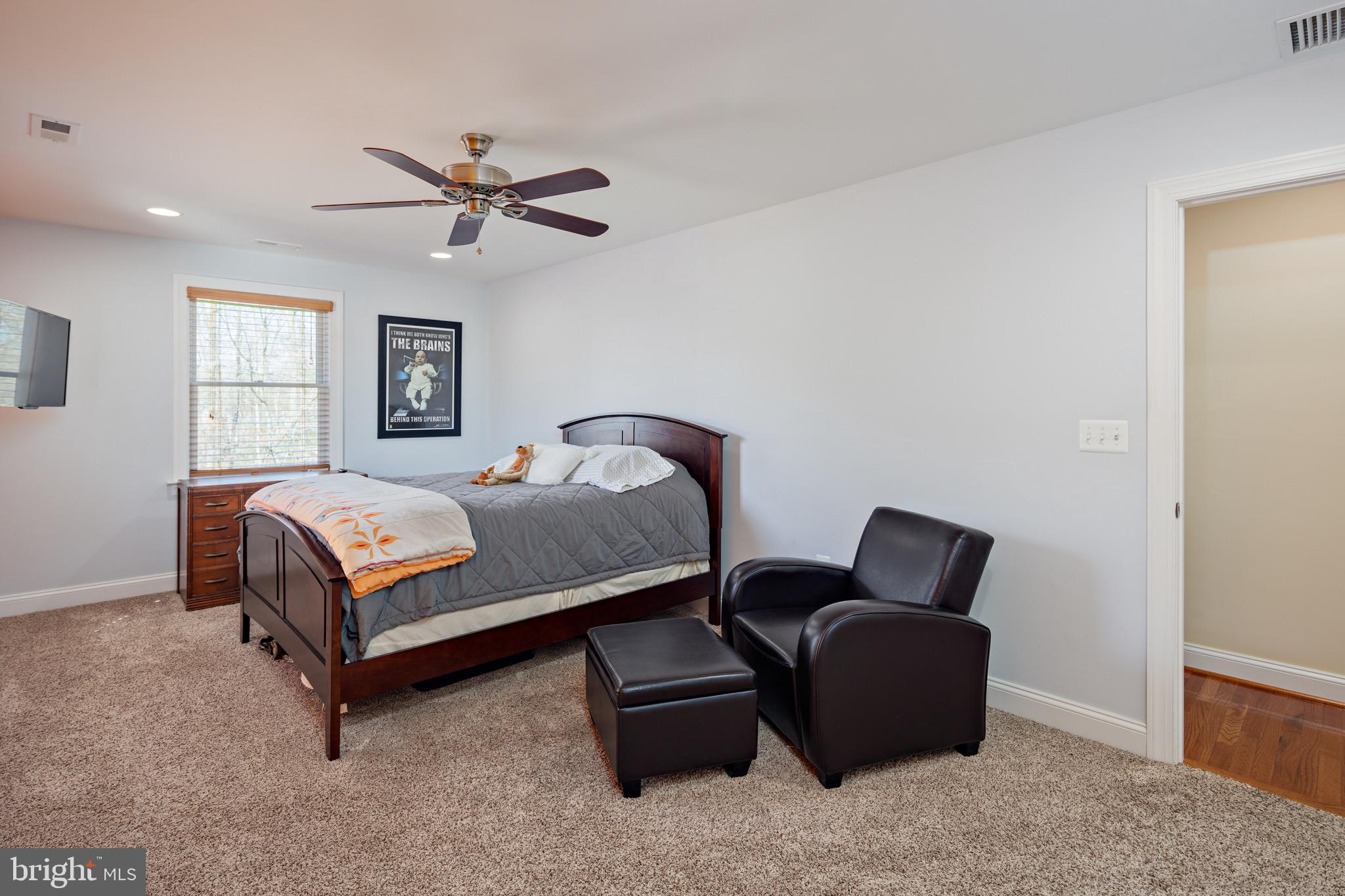 CHERRY GARDENS - Residential