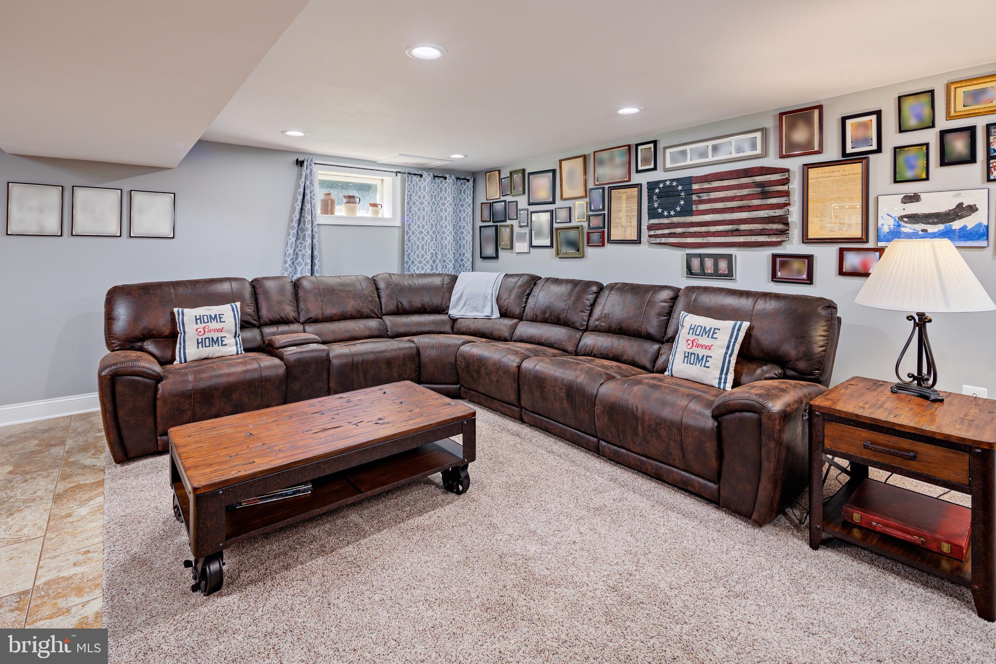 CHERRY GARDENS - Residential