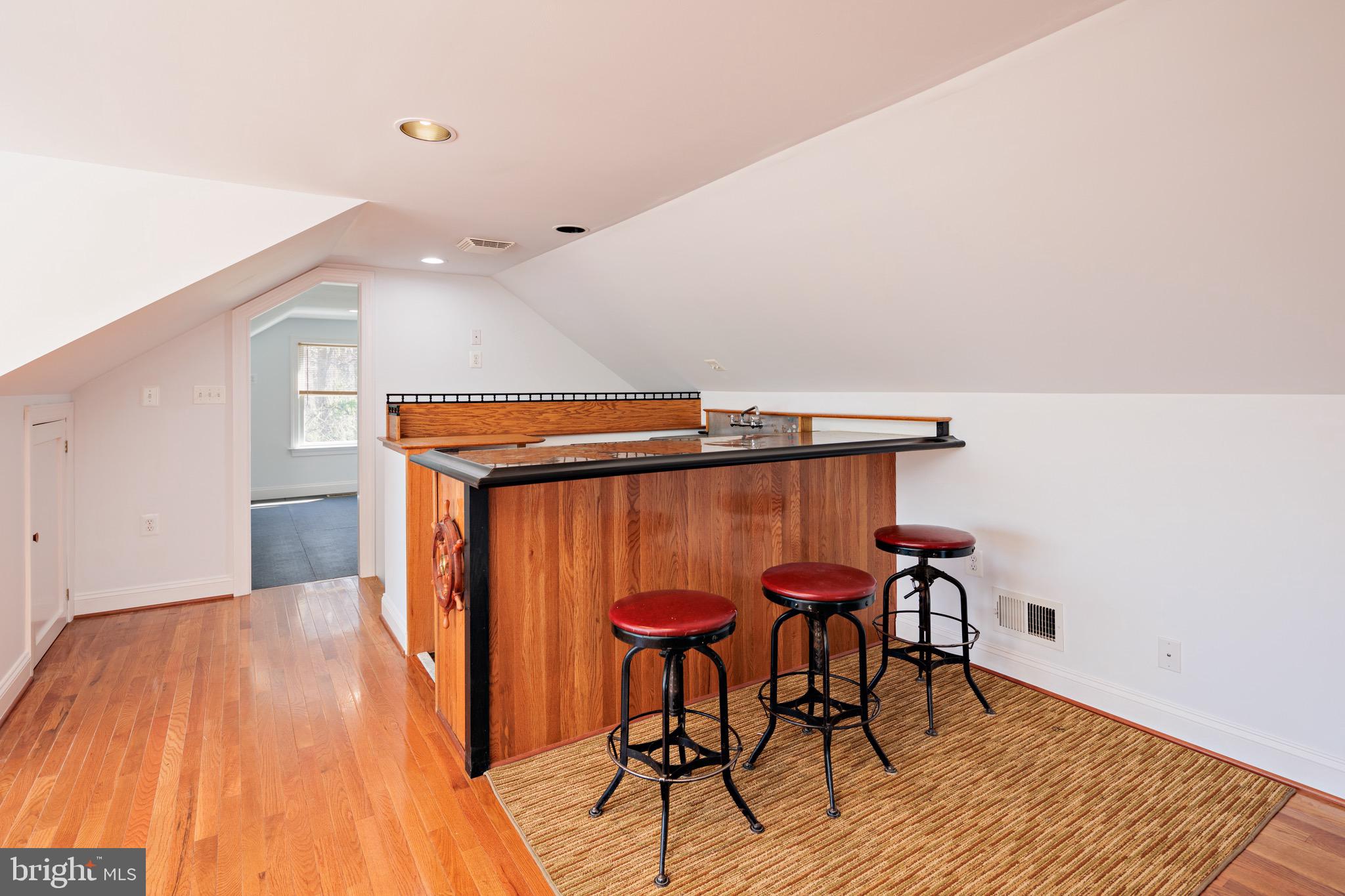 CHERRY GARDENS - Residential