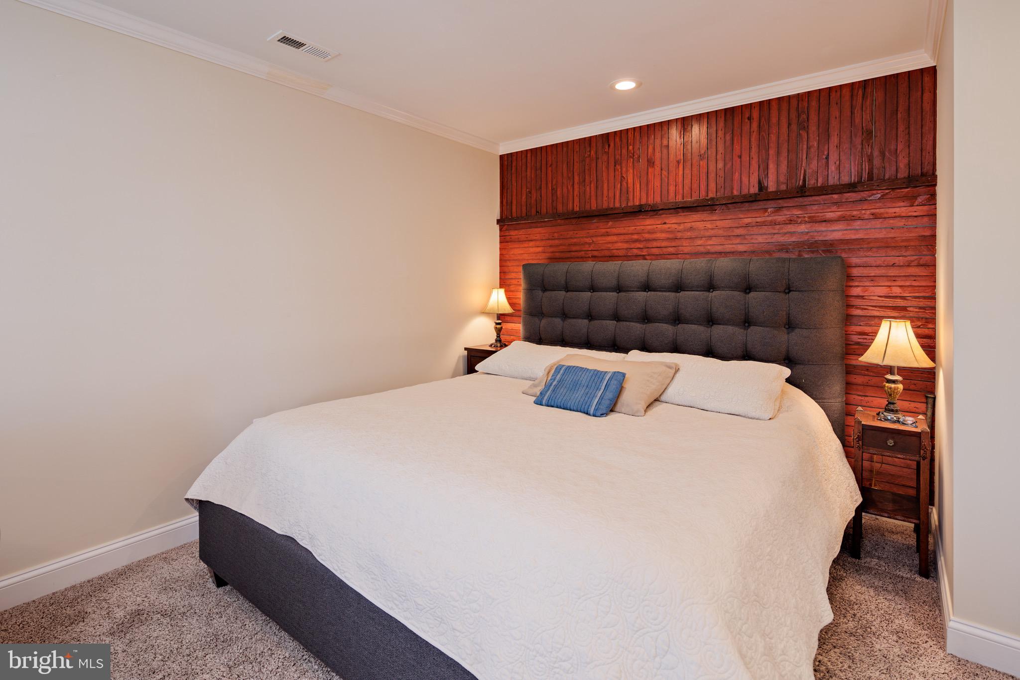 CHERRY GARDENS - Residential