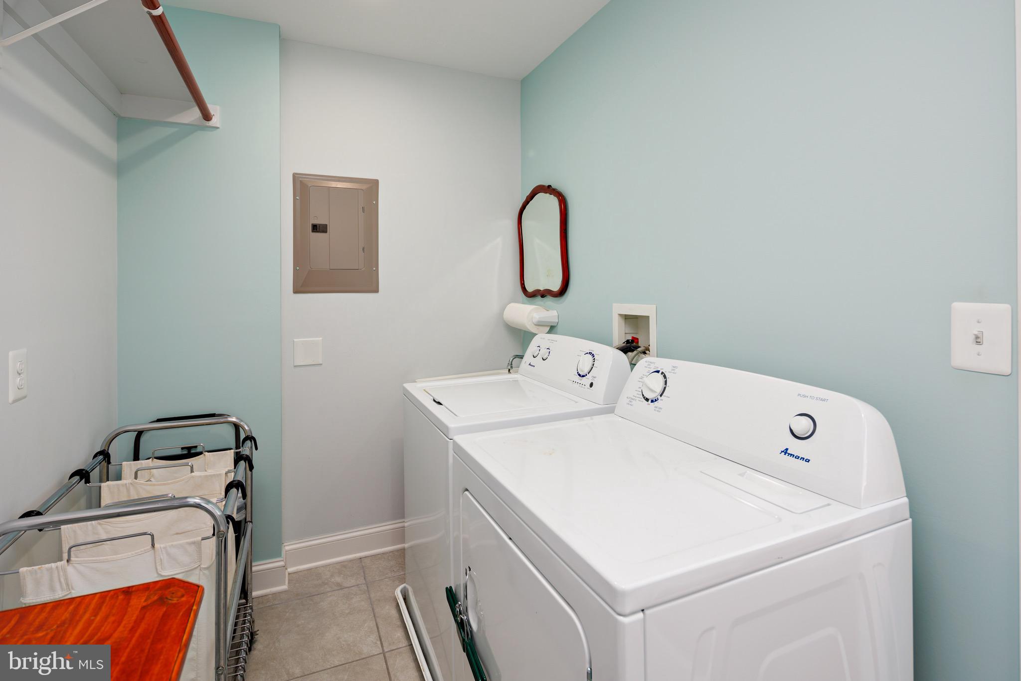 CHERRY GARDENS - Residential