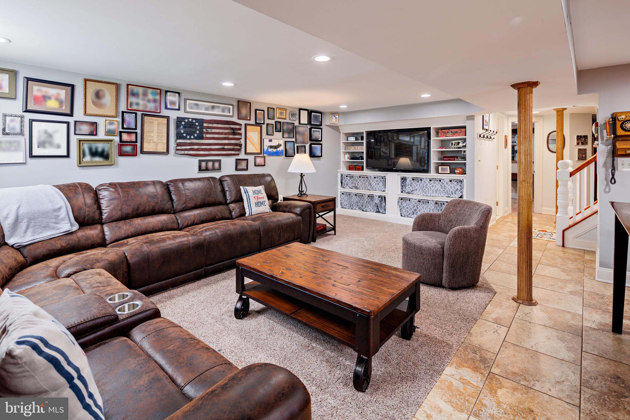 CHERRY GARDENS - Residential