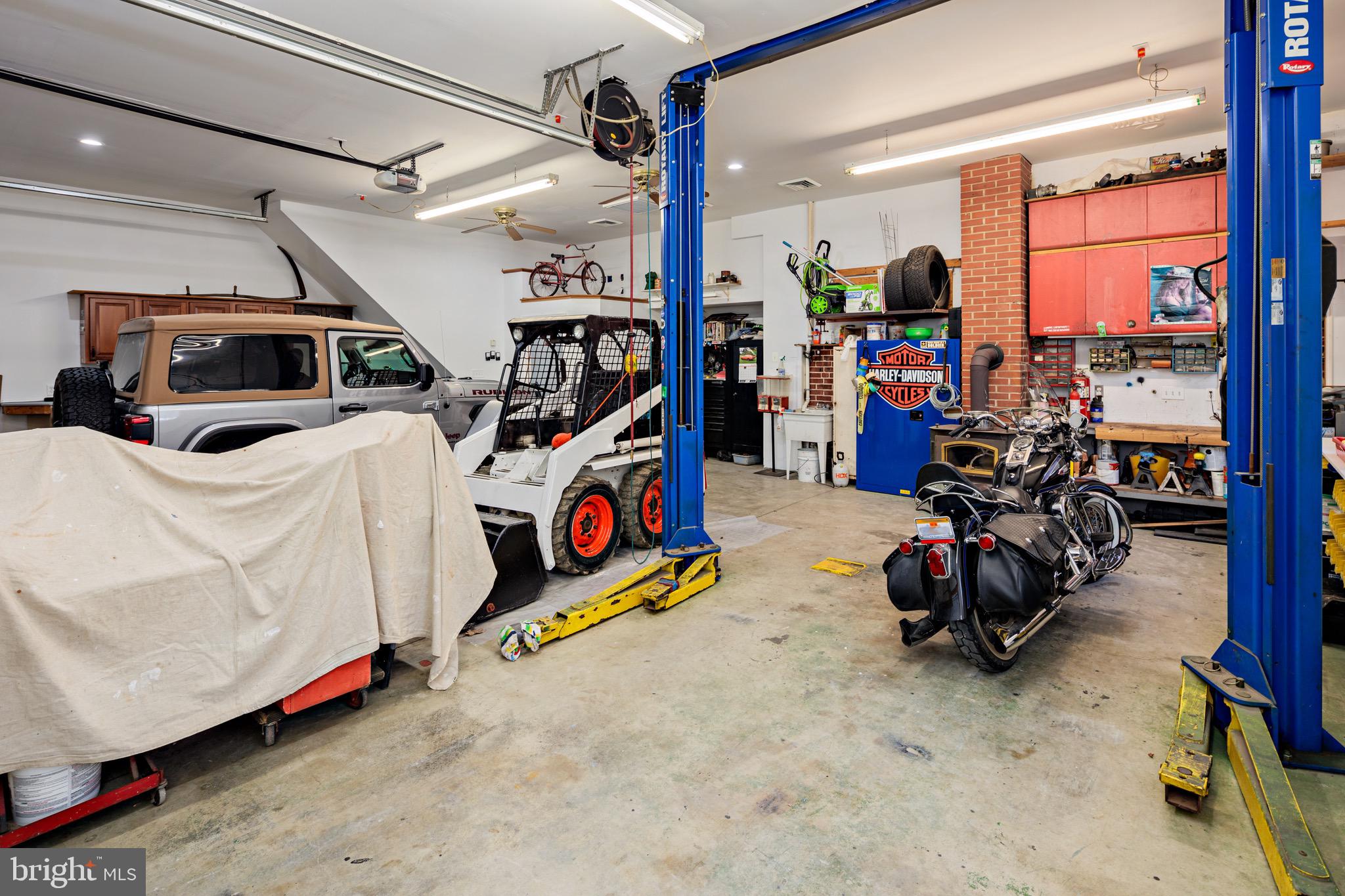 CHERRY GARDENS - Residential