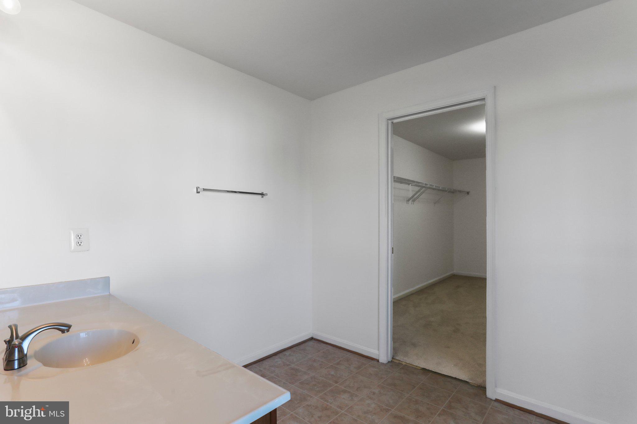 THE GALLERY - Residential