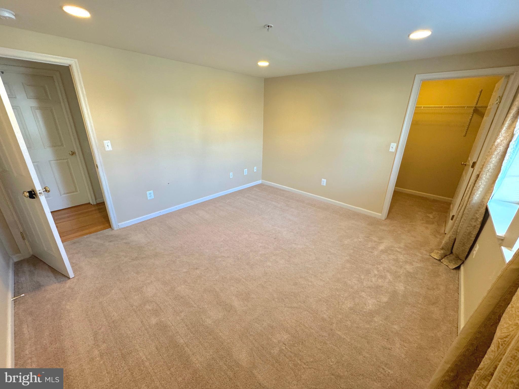 THE VILLAGES AT WELLINGTON - Residential