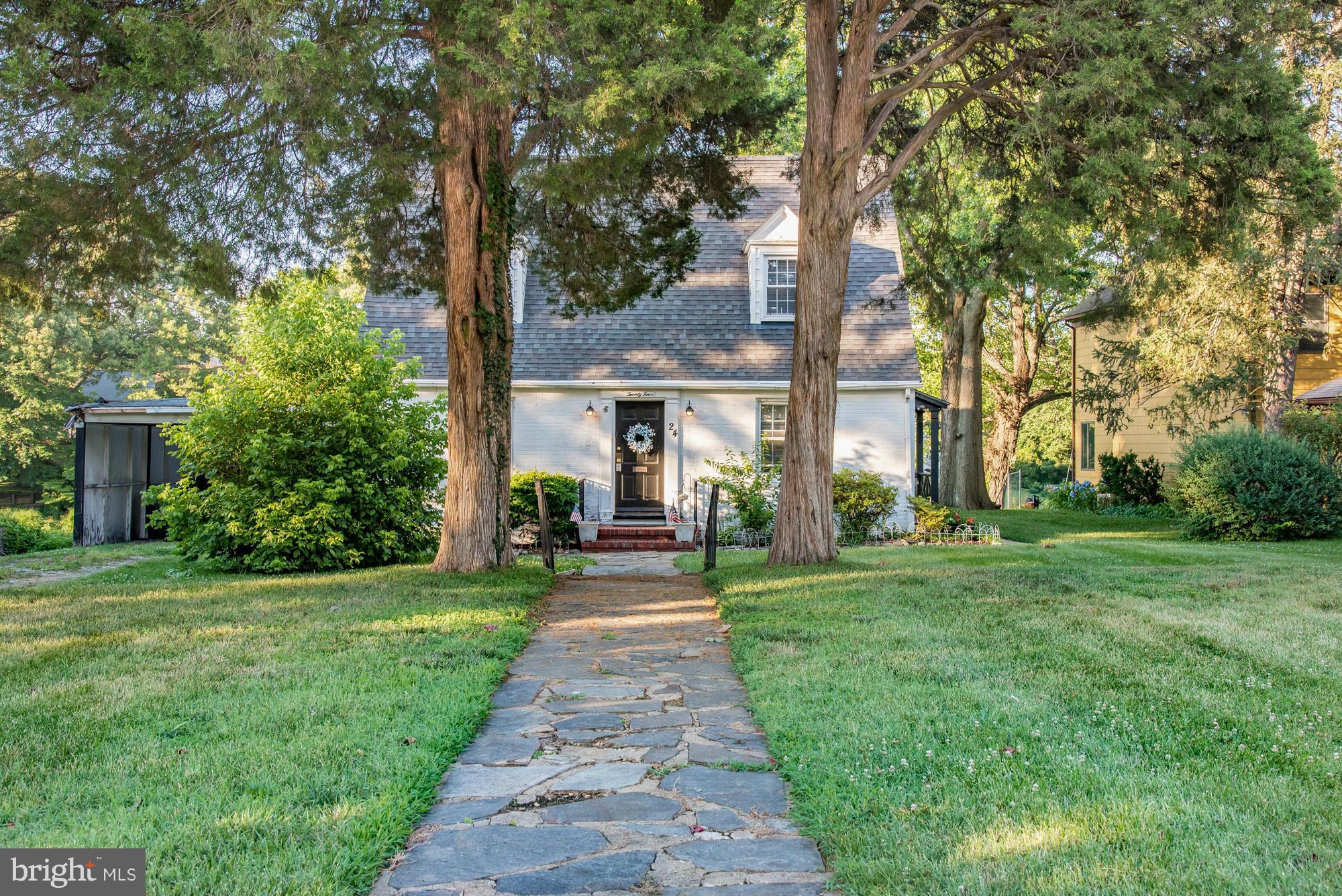 MURRAY HILL - Residential