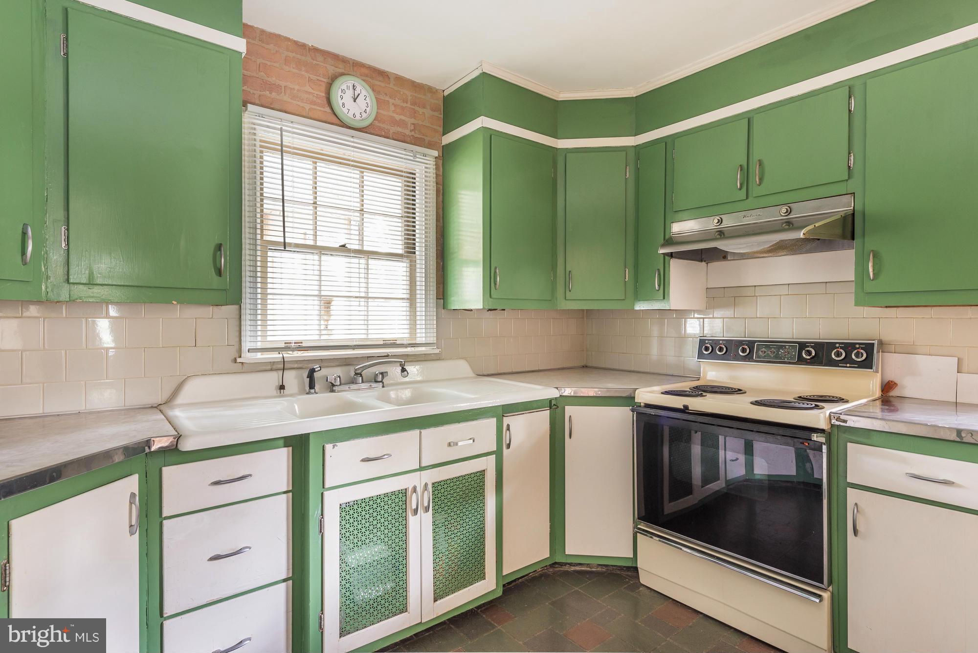 MURRAY HILL - Residential