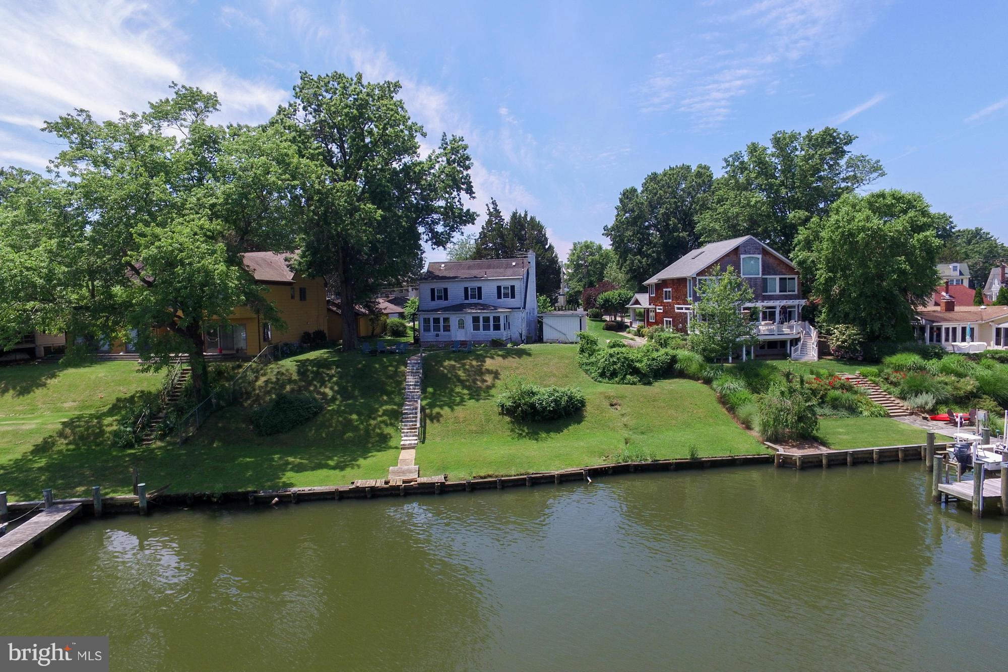 MURRAY HILL - Residential