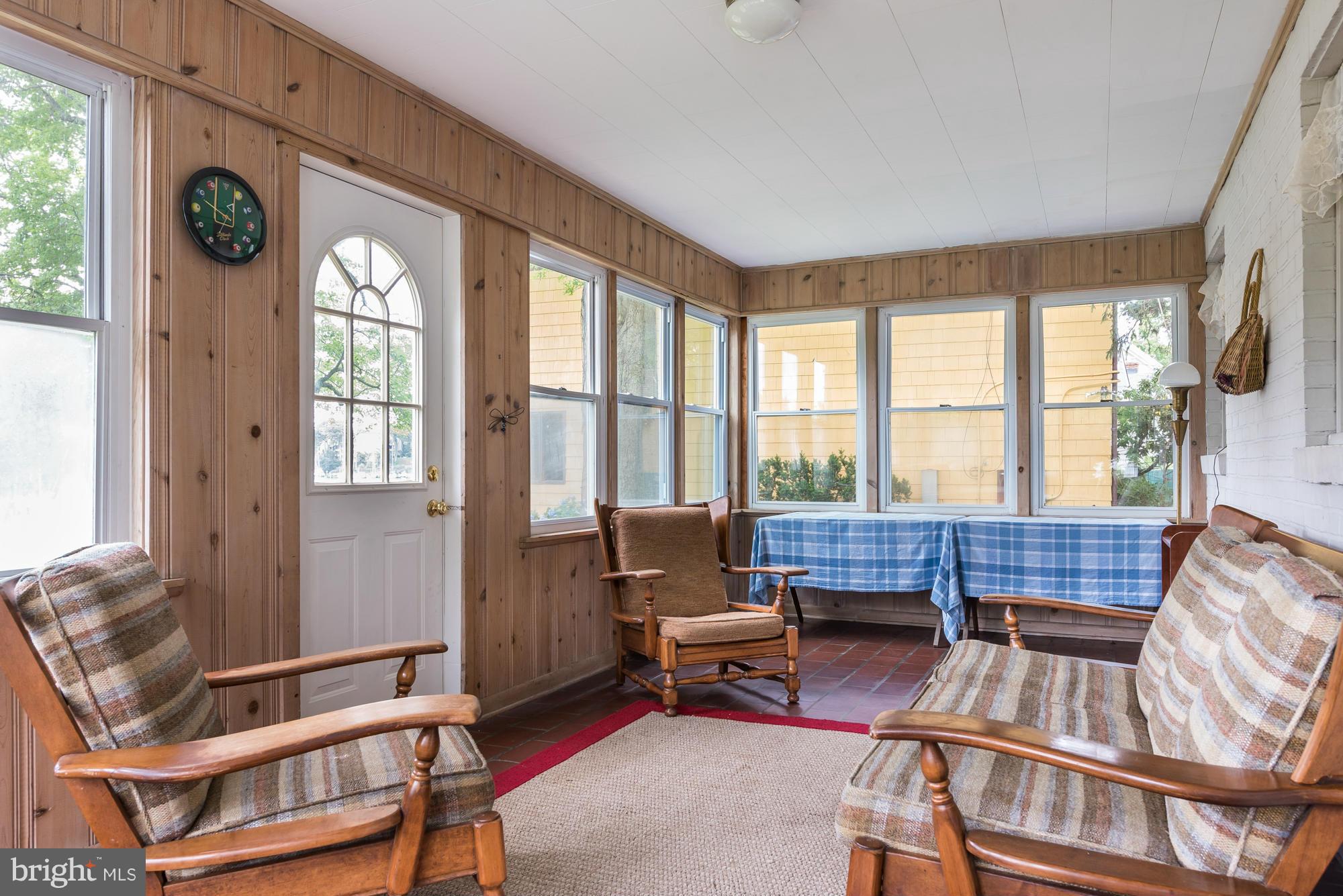 MURRAY HILL - Residential