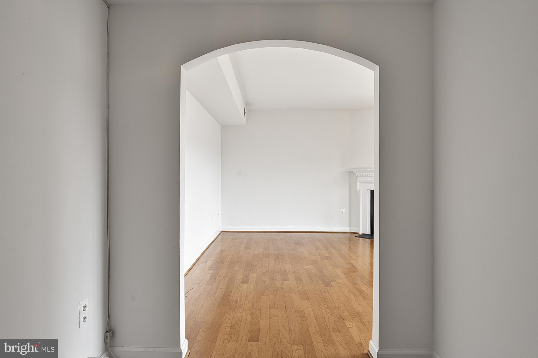 1021 ARLINGTON BOULEVARD 1212