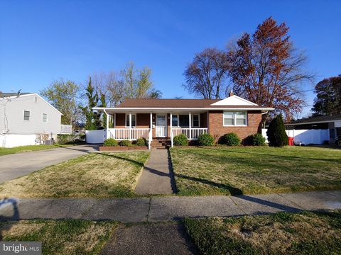 8 CORNELL AVENUE SOMERDALE NJ 08083