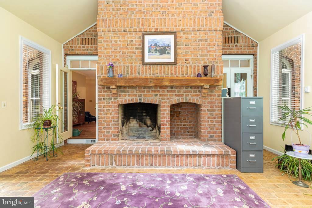 TUFTON FARMS - Residential