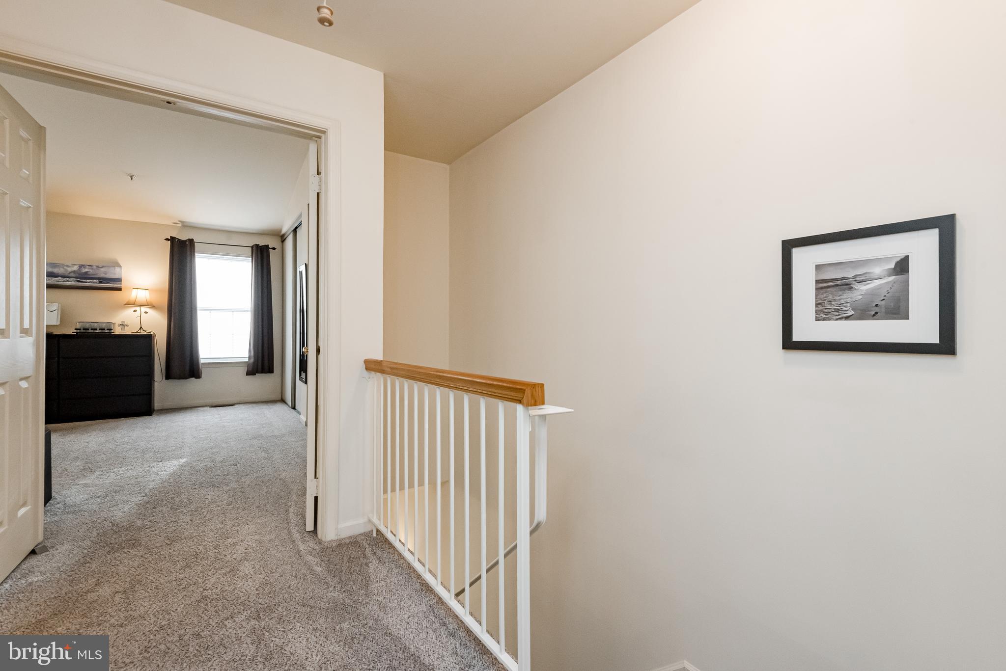 STONEHAVEN MEWS IN CROFTON VILLAGE - Residential