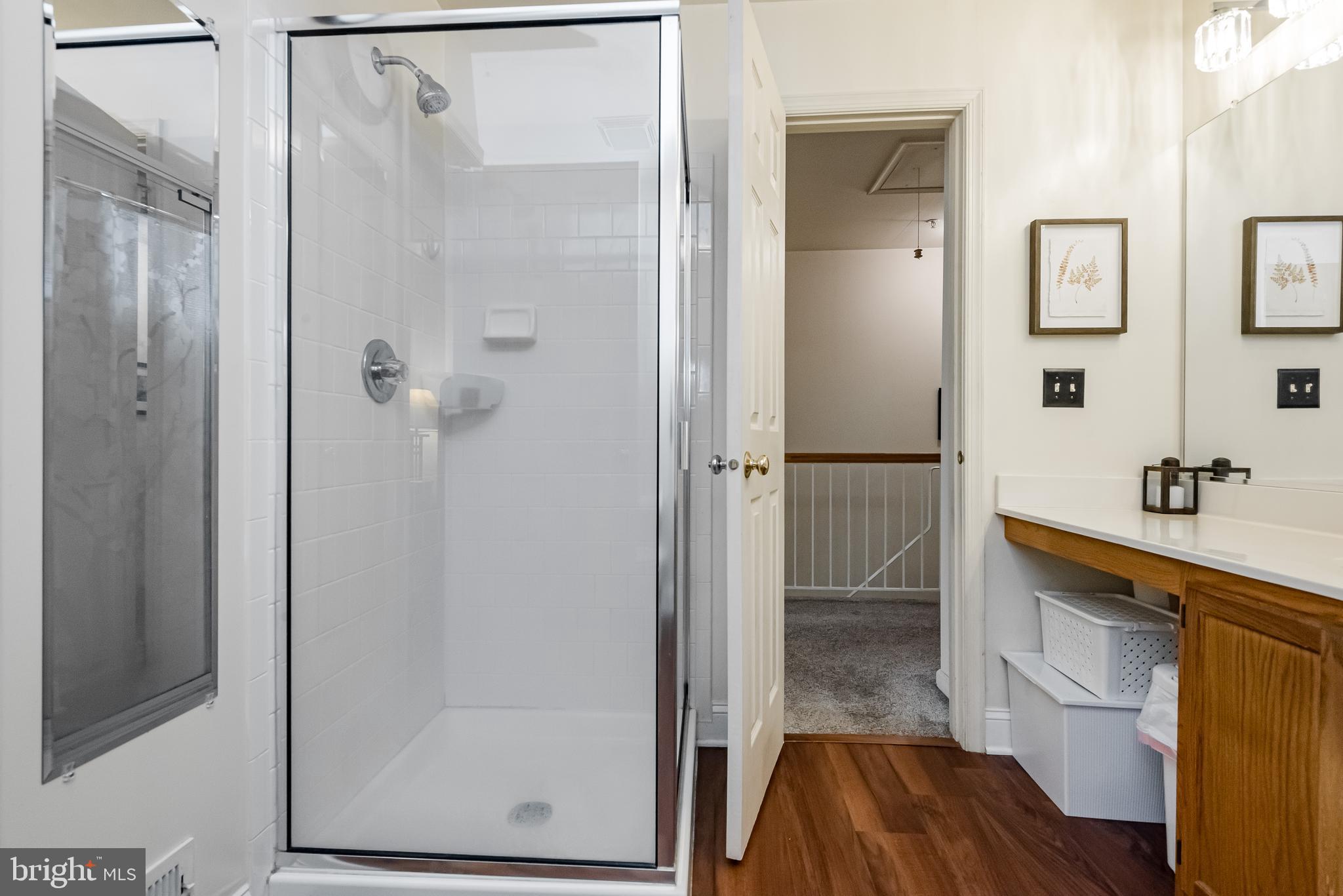 STONEHAVEN MEWS IN CROFTON VILLAGE - Residential